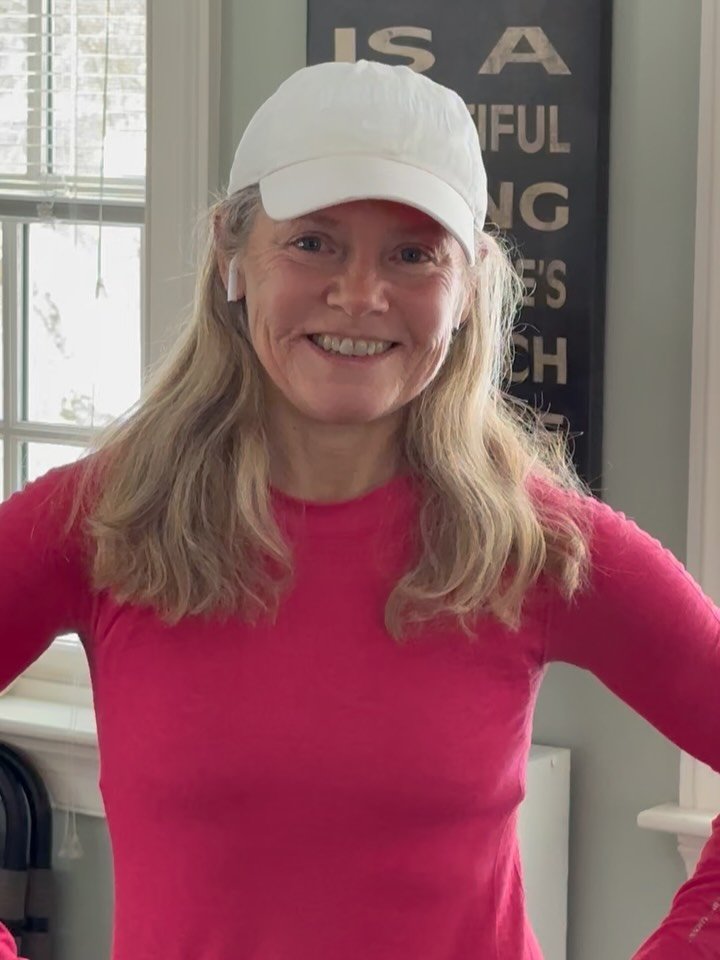 if I were Lindsey Vonn&rsquo;s Trainer, here&rsquo;s what I would recommend&hellip;.#kneestrength #coreconditioning #legstrong #hipsandhamstrings #glutes #touchdowns #flexbands #reformer #pilates #fullbodyworkouts #keepthepeaceinyou ❌⭕️❌⭕️