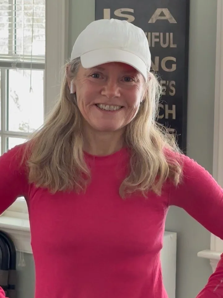 if I were Lindsey Vonn&rsquo;s Trainer, here&rsquo;s what I would recommend&hellip;.#kneestrength #coreconditioning #legstrong #hipsandhamstrings #glutes #touchdowns #flexbands #reformer #pilates #fullbodyworkouts #keepthepeaceinyou ❌⭕️❌⭕️