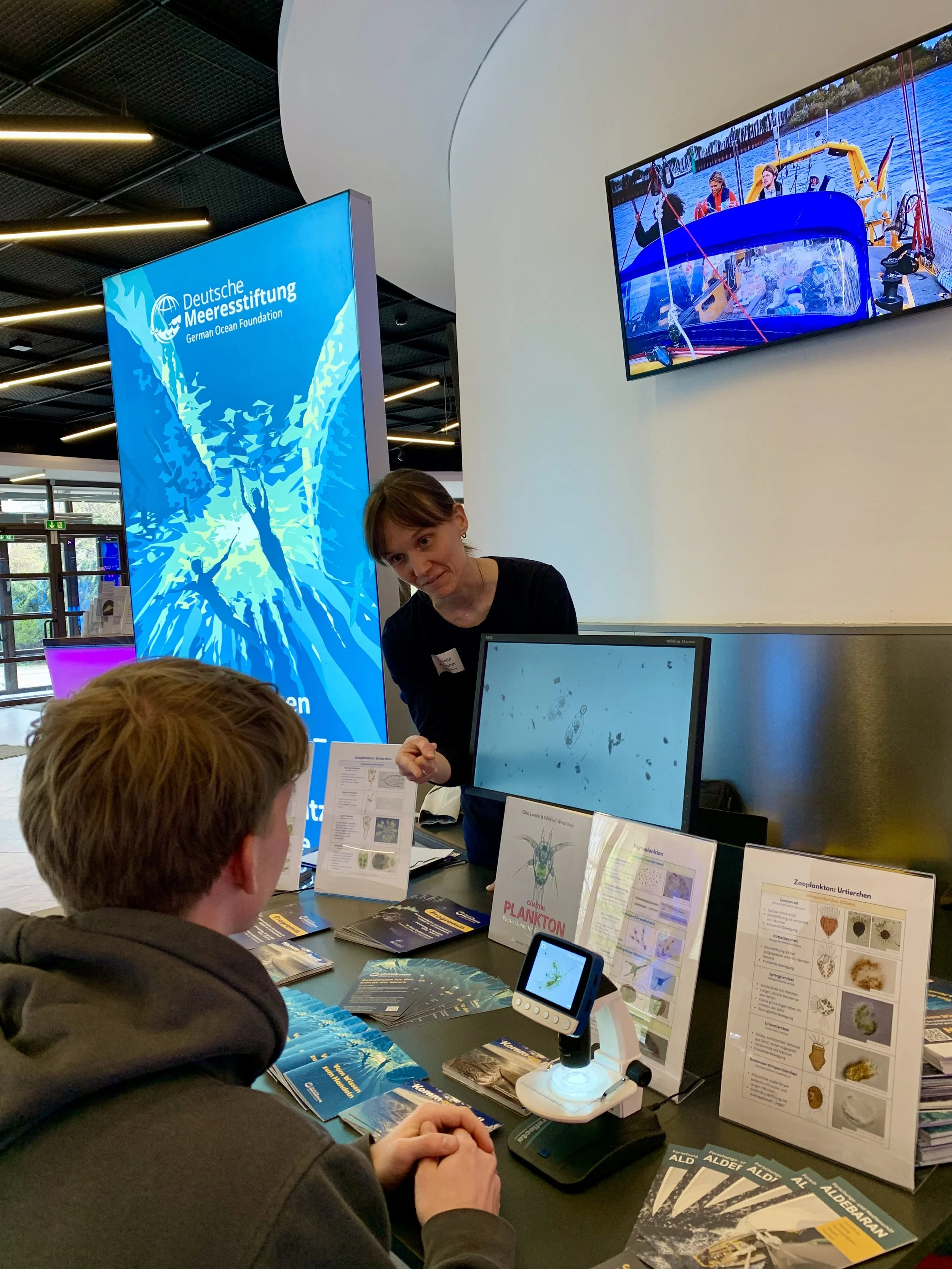 The incredible power of the microcosm in the ocean: The German Ocean Foundation at the ‘Invisible Worlds: From the Microcosm to the Universe’ themed days at the Zeiss Großplanetarium in Berlin