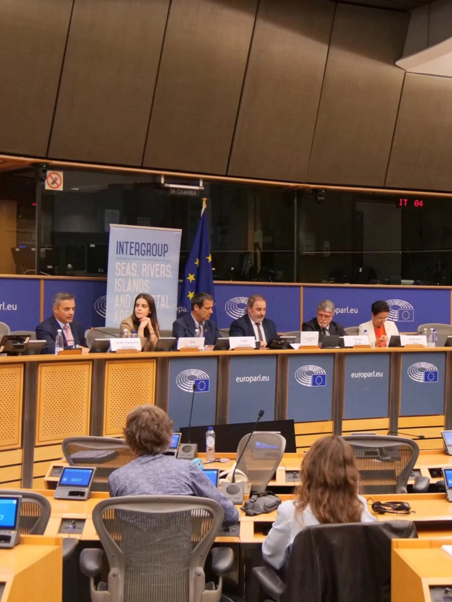 Gemeinsam mit politischen Entscheidungstr&auml;ger:innen und engagierten Akteur:innen wollen wir Europas Ocean Pact durch einen starken European Ocean Act voranbringen: mit verbindlichen Zielen, wirksamer Umsetzung und ausreichender Finanzierung.

Be