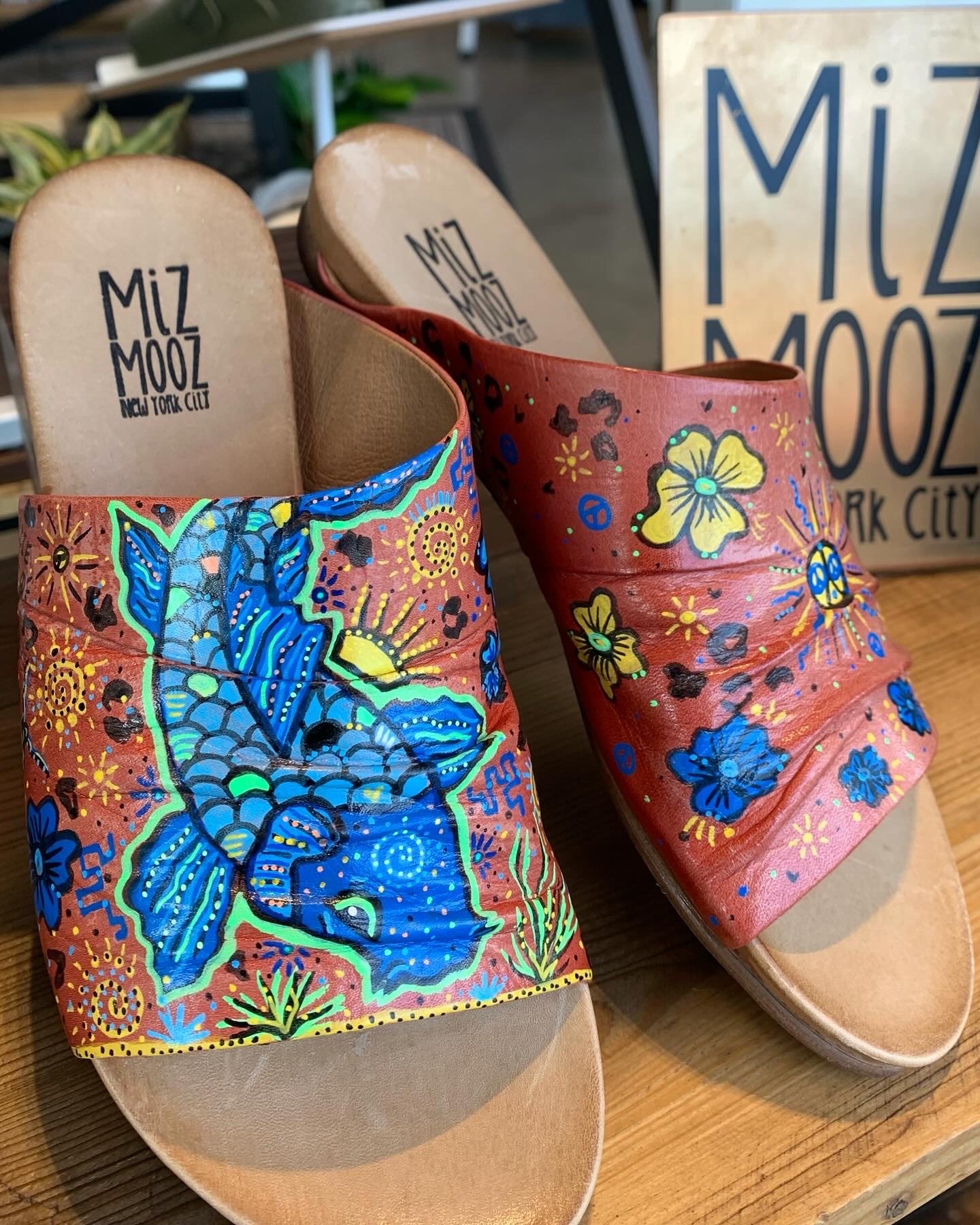 "Koi Paradise" Miz Mooz Flats