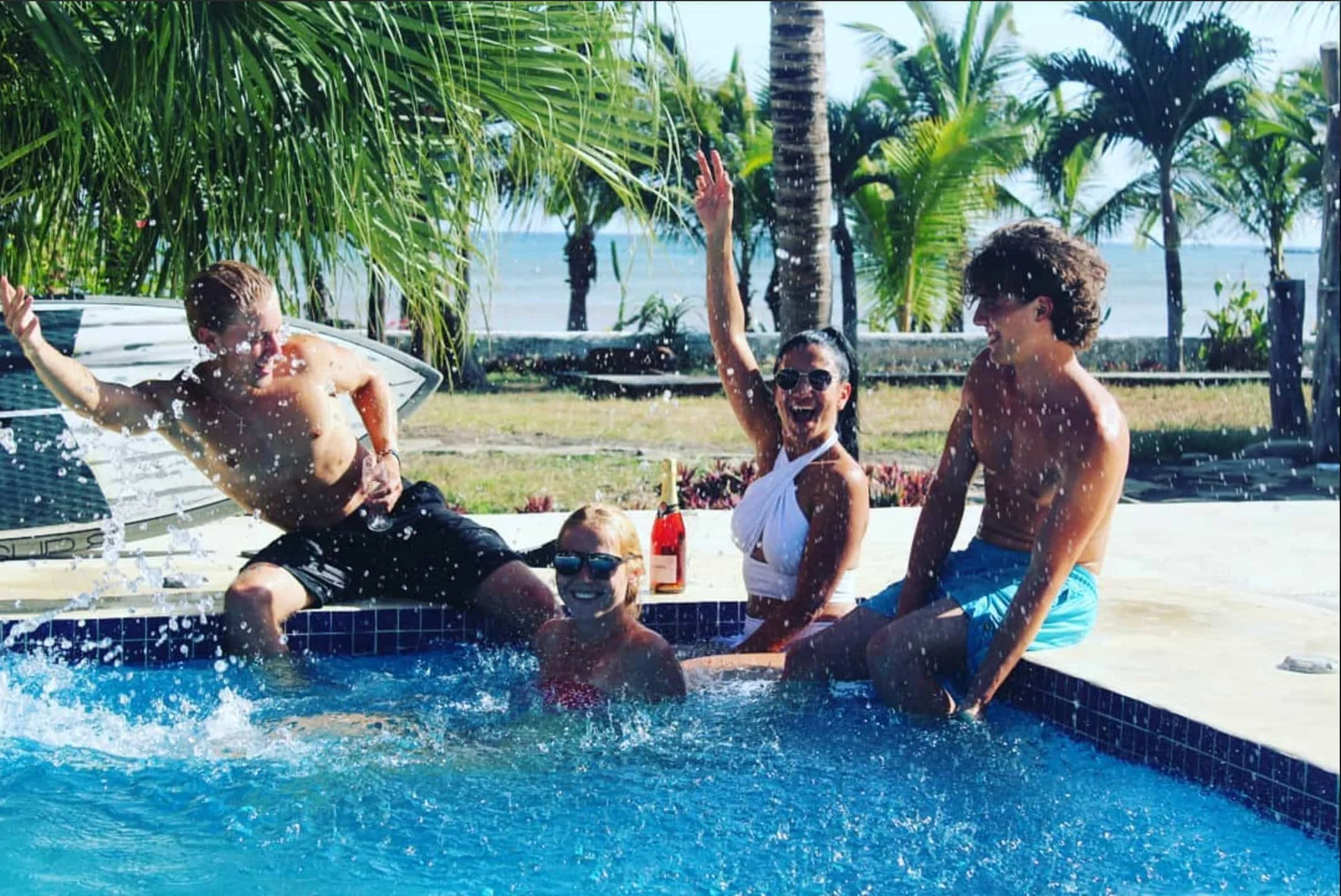 Guests of the hotel enjoying a moment of conviviality at the Guanico Beach Resort Pool