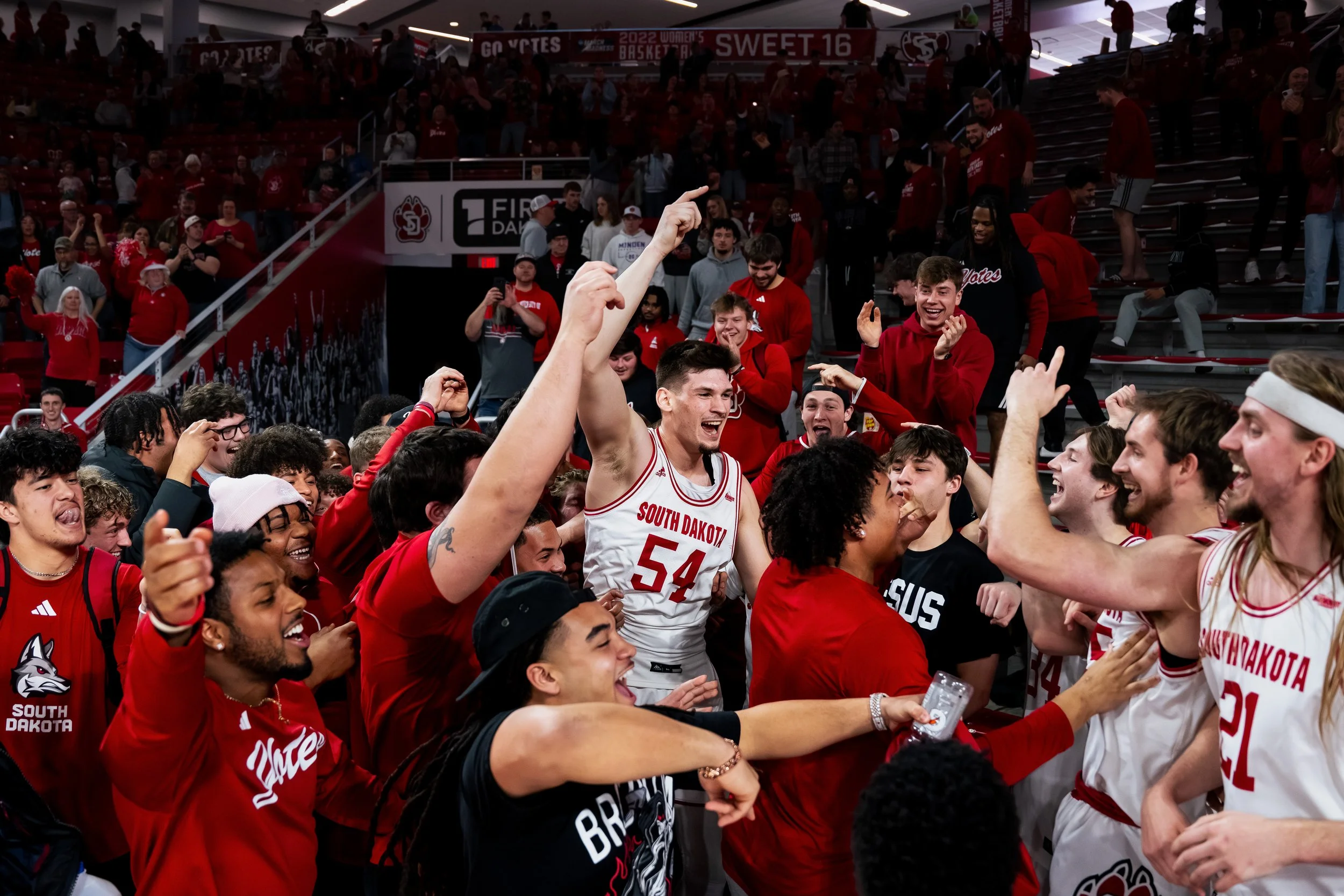 Website 25-26 MBB-22.jpg