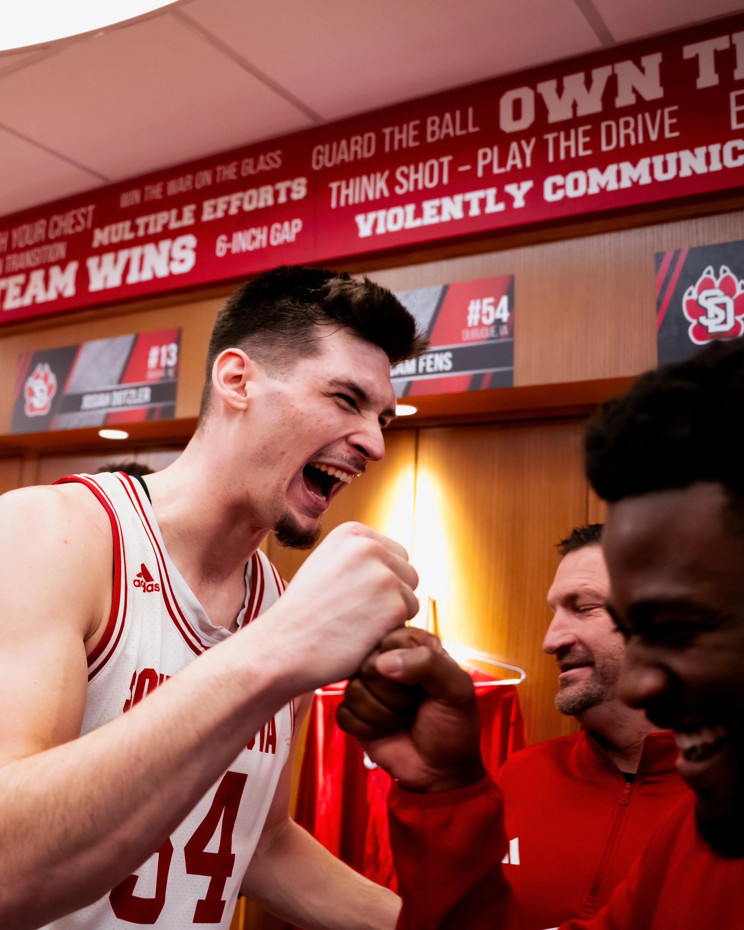 Website 25-26 MBB-23.jpg