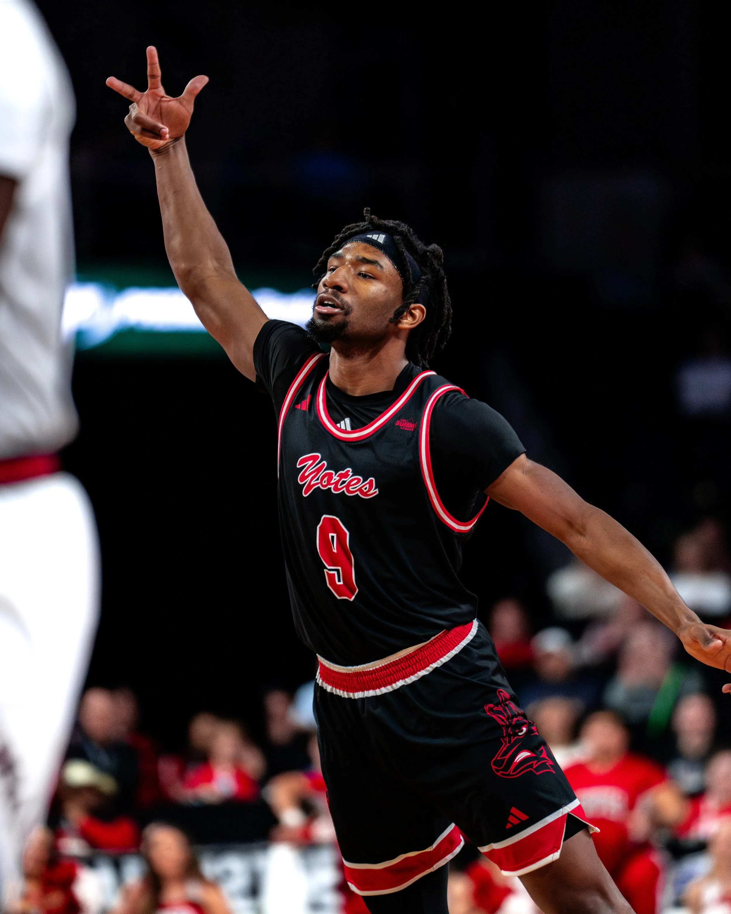 Website 24-25 MBB-4.jpg