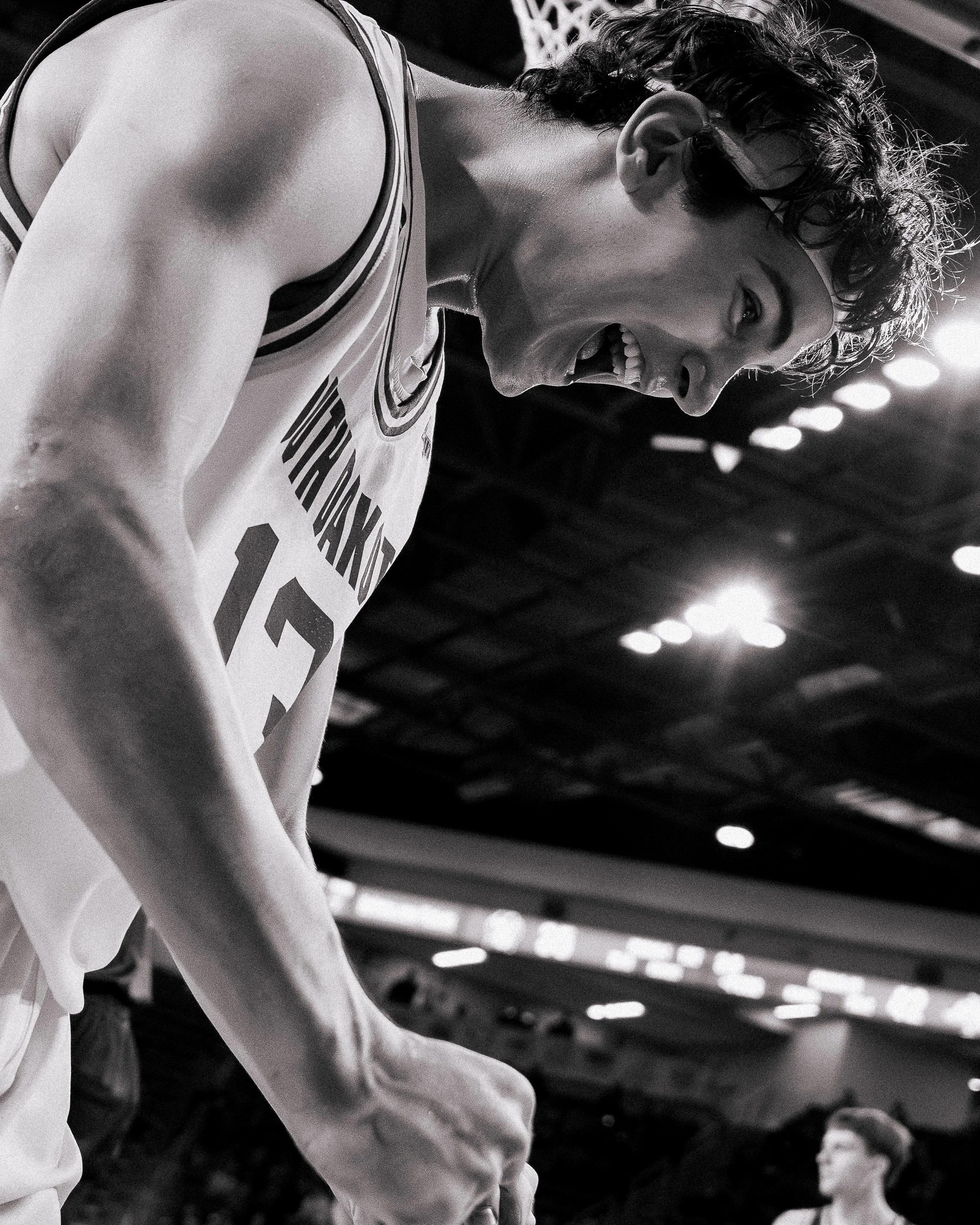 Website 25-26 MBB-17.jpg