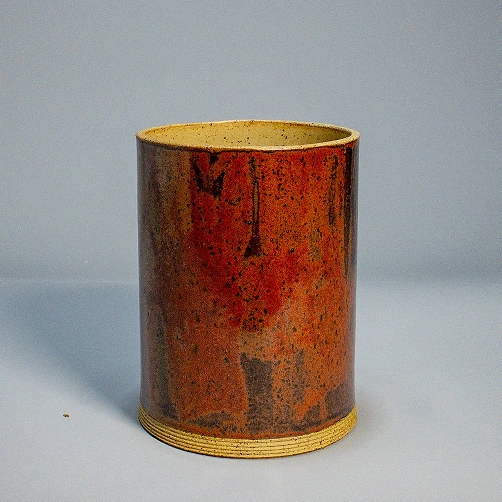 Short Cylinder 4in Diameter Red Plain.jpg