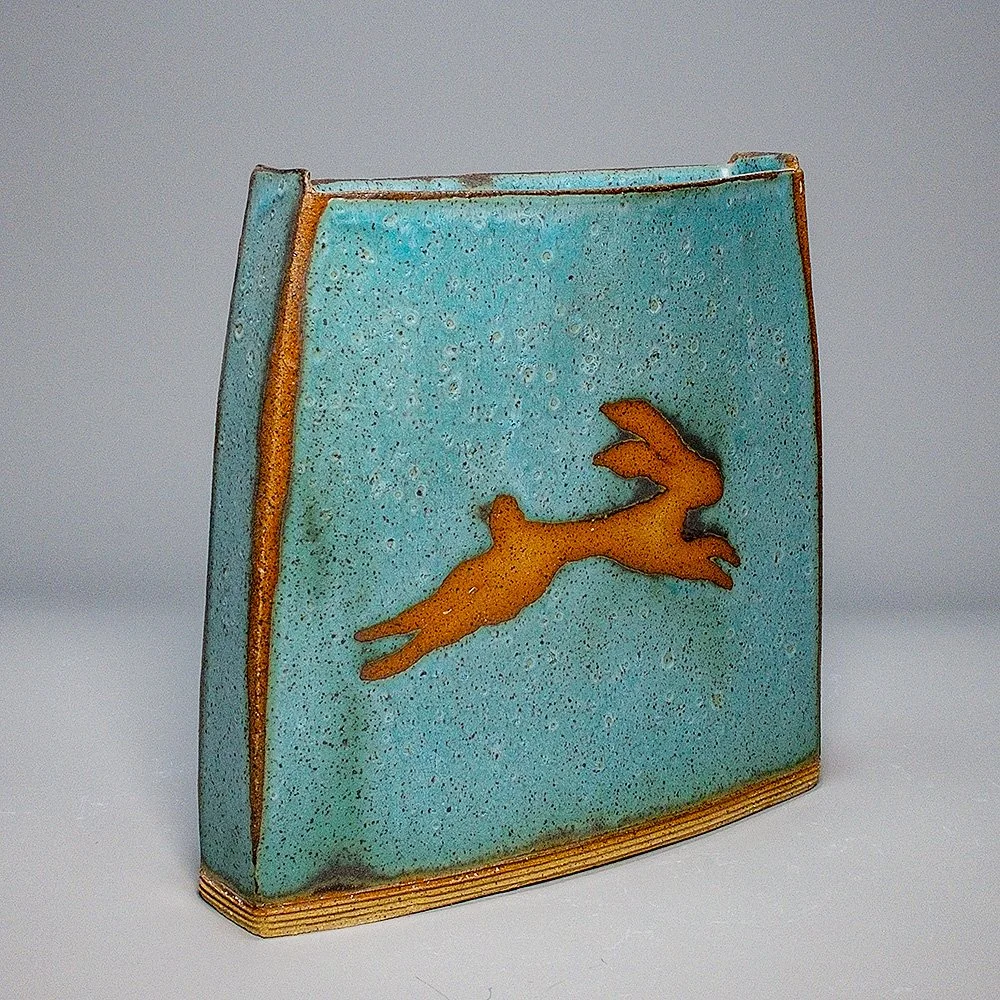 Pocket Vase Turquoise Hare 2 3Q.jpg