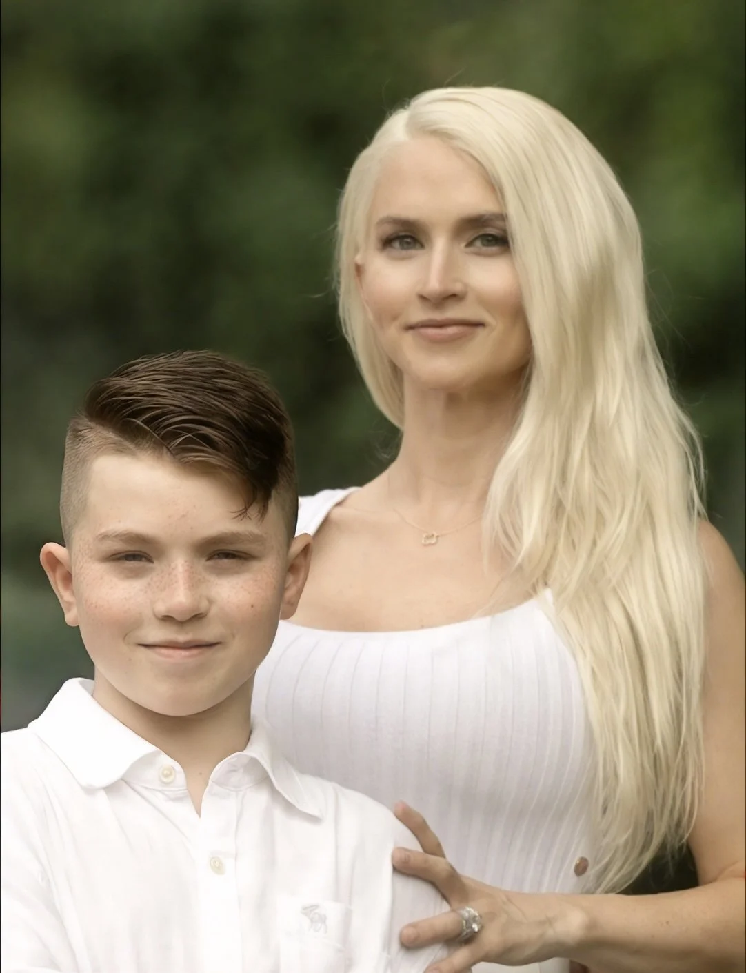 Author photo of Melanie & Hunter