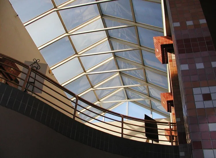 Interior.jpg