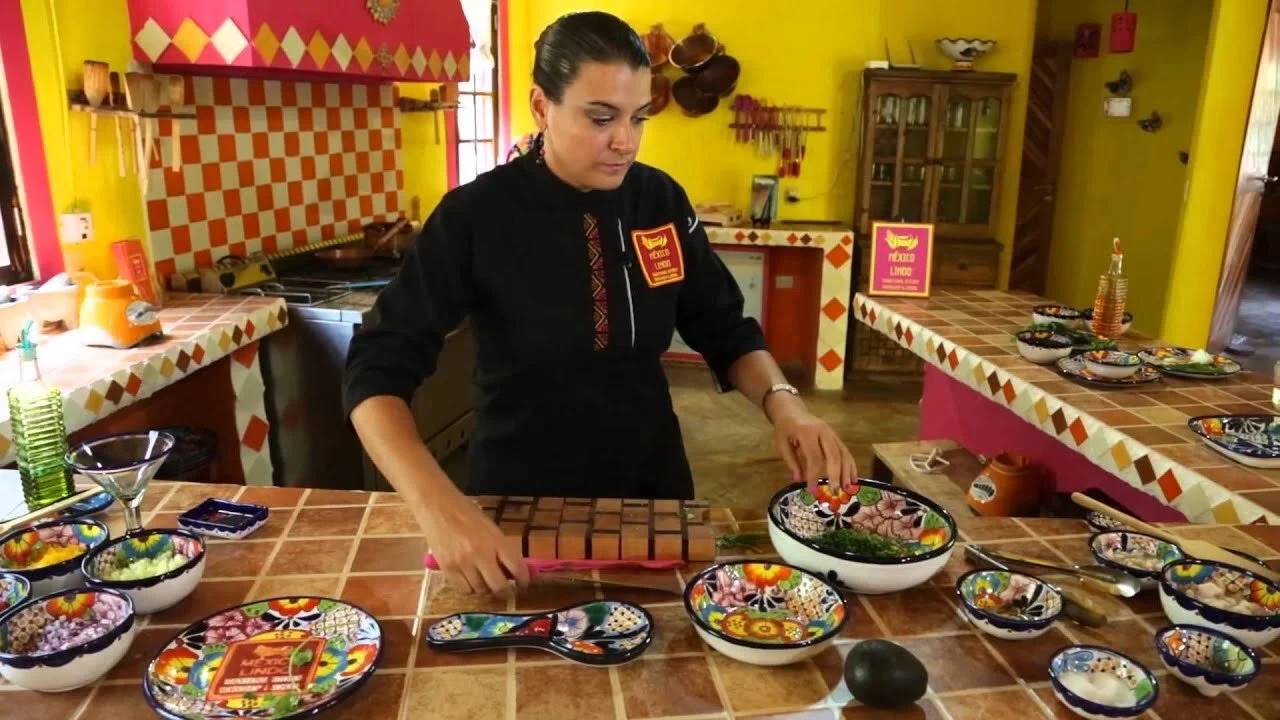 Mexican Lindo Cooking School