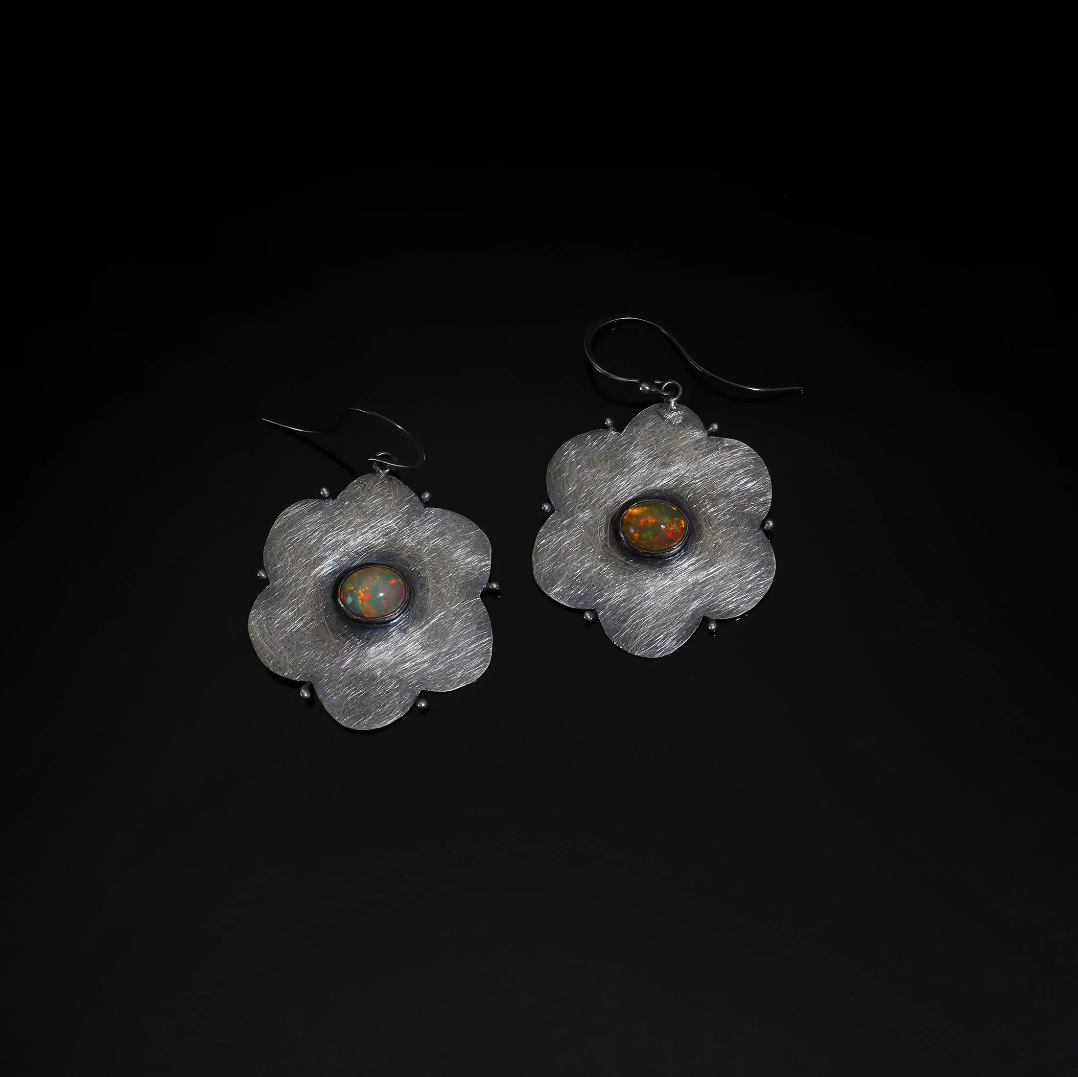 night_bloom_er2.jpg