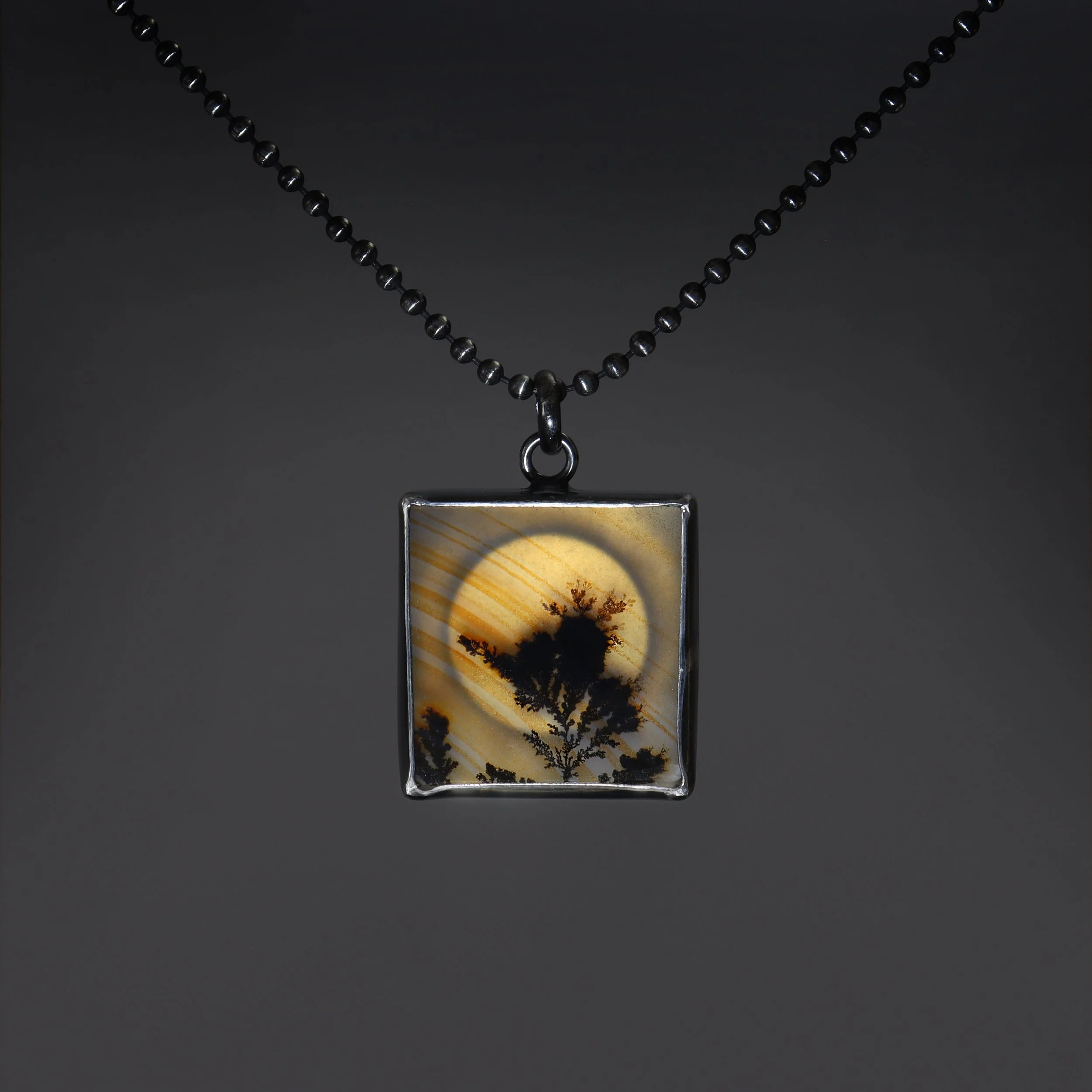 crepuscular.jpg