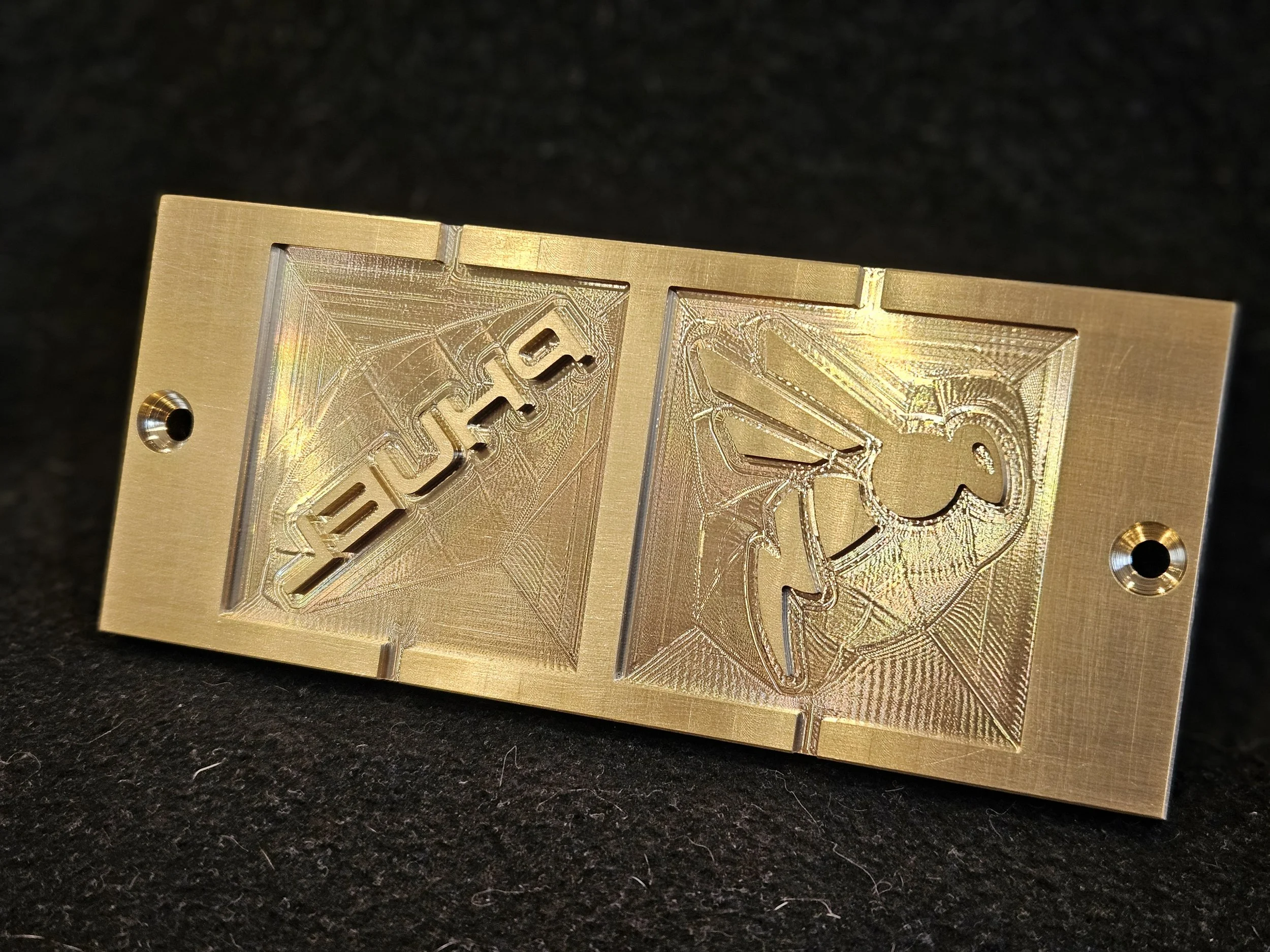 Double ice stamp plate Manuka Phuel