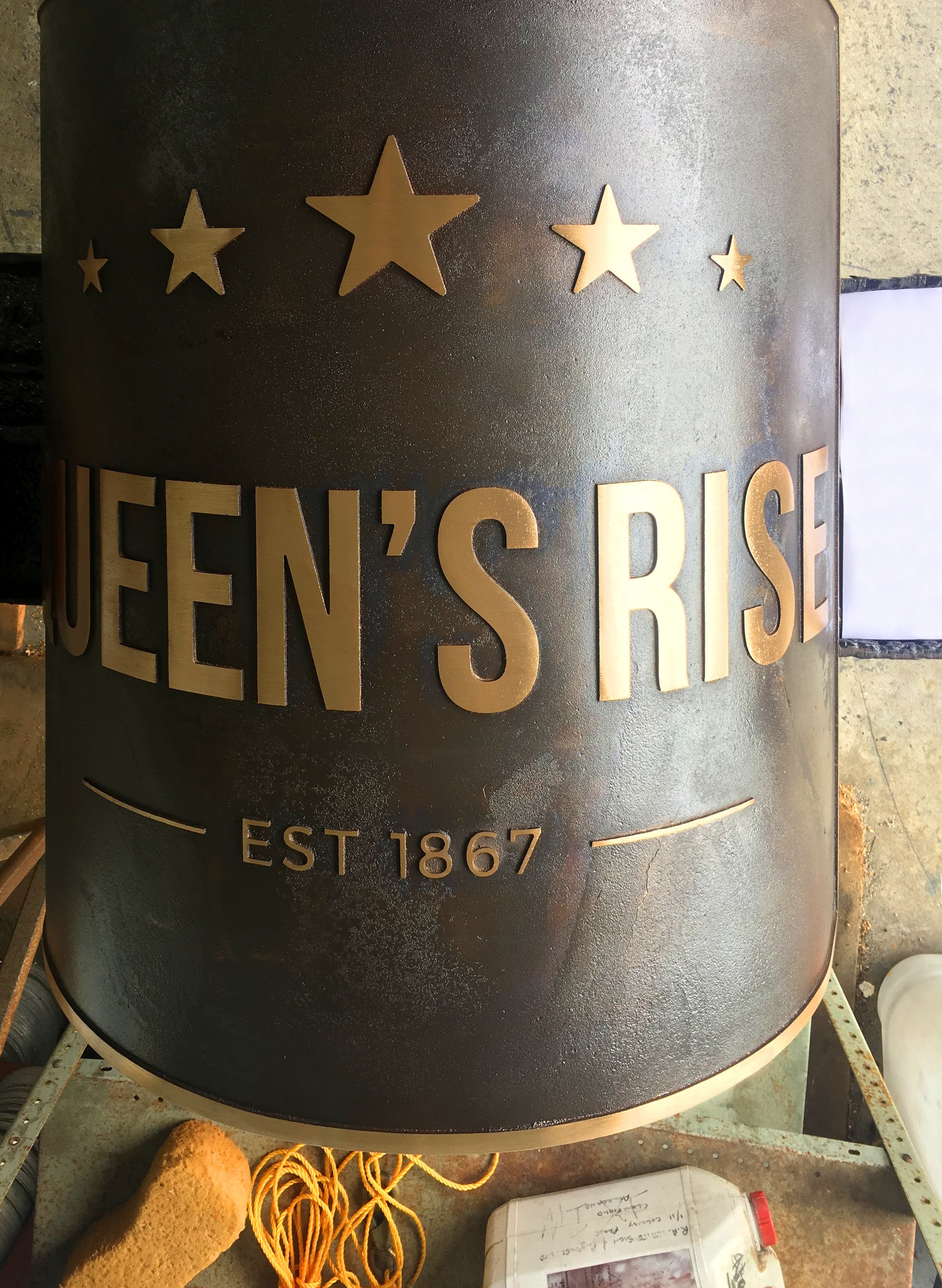 queens_rise_detail.jpg