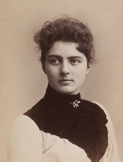 Frances Folsom Cleveland  1886 Portrait by Charles Bell.JPG