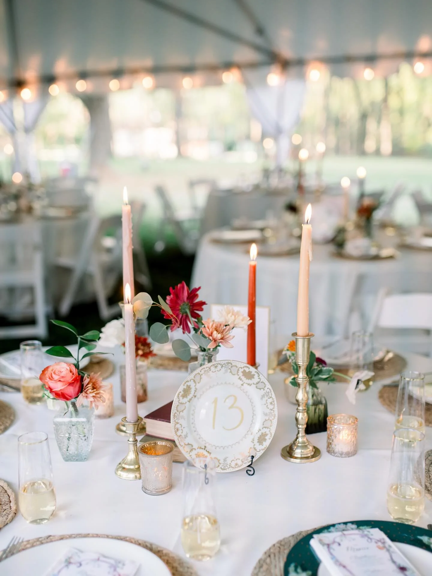 Carly &amp; Connor&rsquo;s wedding day marked the perfect start to the fall wedding season &mdash; and one that will always hold a special place in my heart 🍂✨
Their day was brimming with warmth, color, and so much joy. I had the honor of designing 