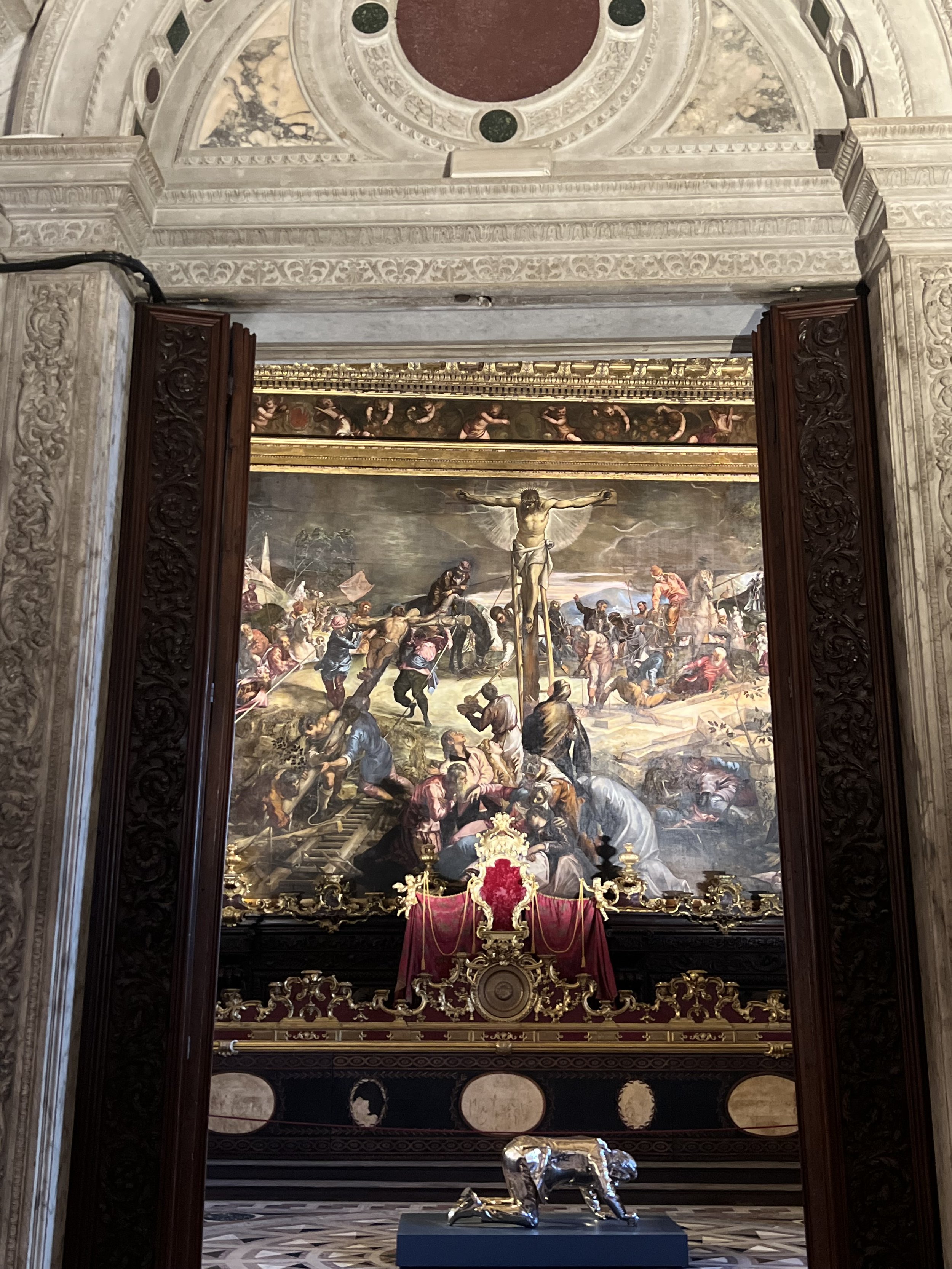Entrance to the Sala dell'Albergo