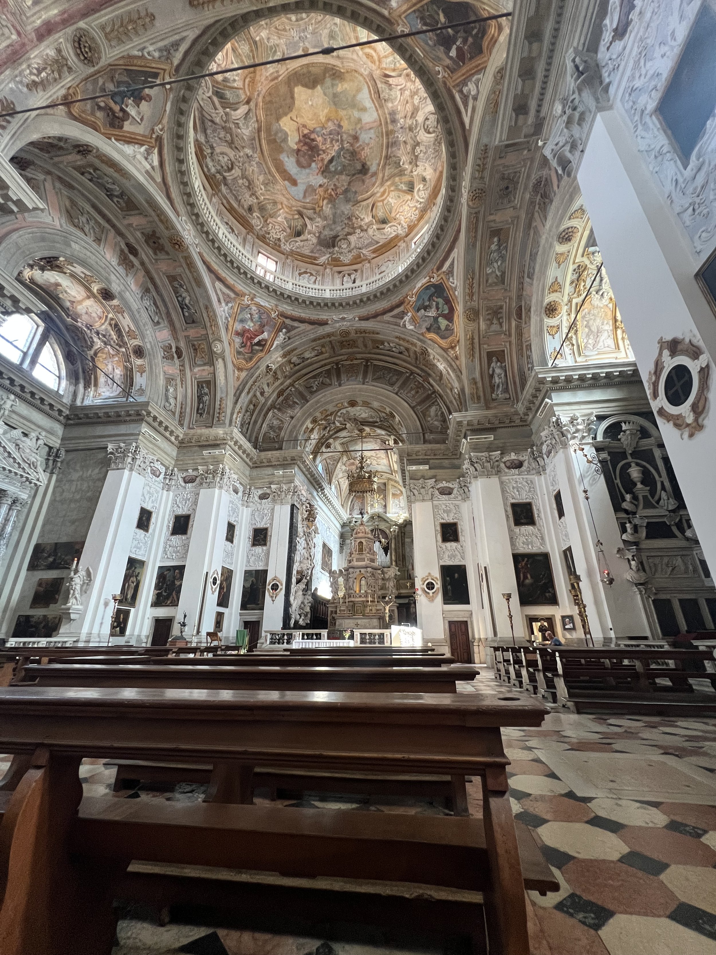 Chiesa di San Nicolò da Tolentino (inside)