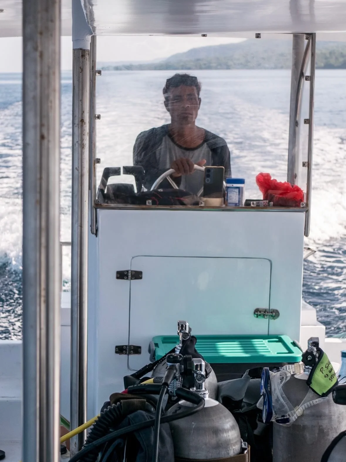 Meet the team - Peni 🐠

Peni is our captain and one of the steady hands behind everything we do out on the water. He&rsquo;s from the nearby village of Hula, home to one of Alor&rsquo;s most loved dive sites, so the ocean has always been close to ho
