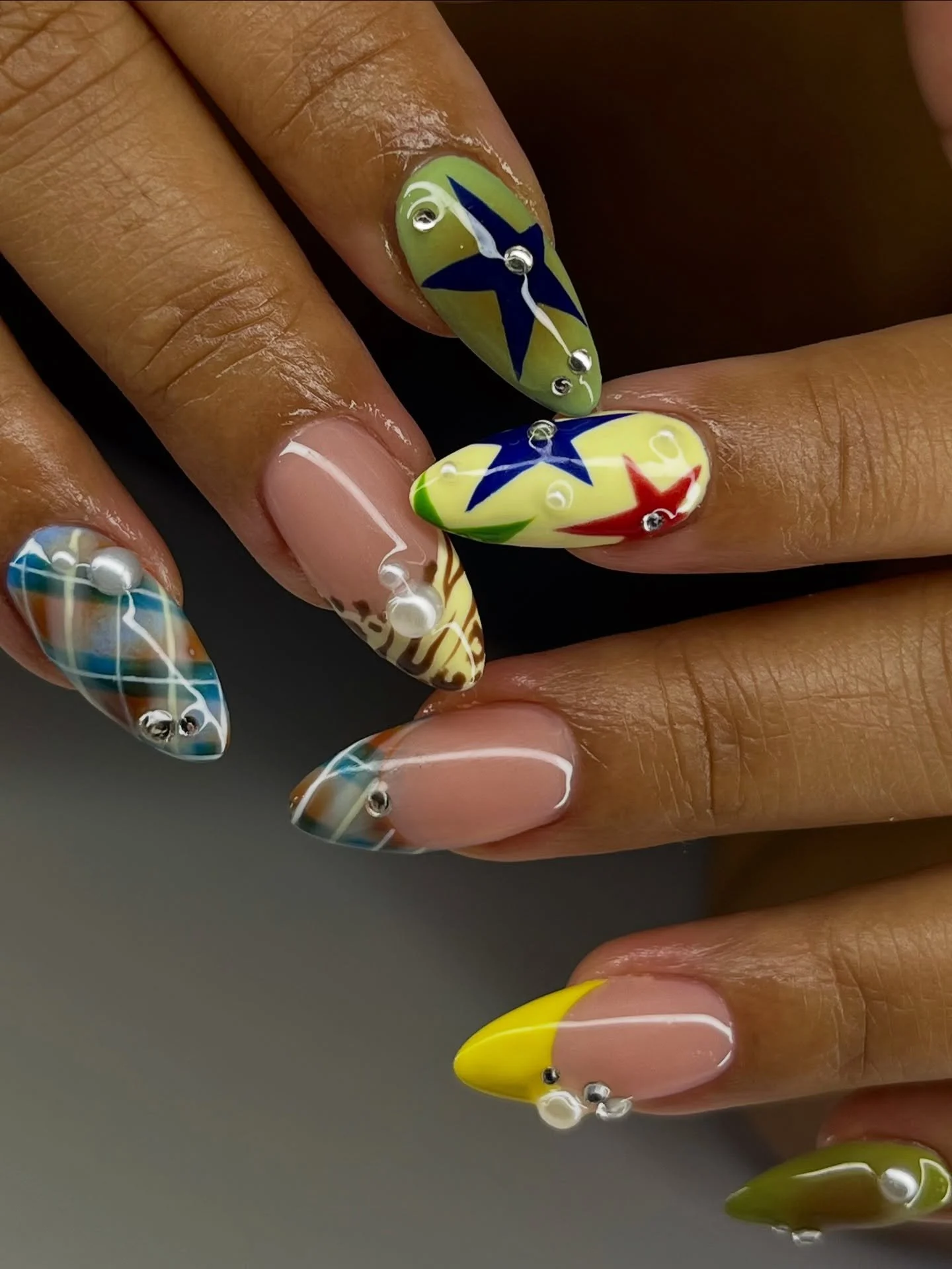 Cooolest cool girl nails