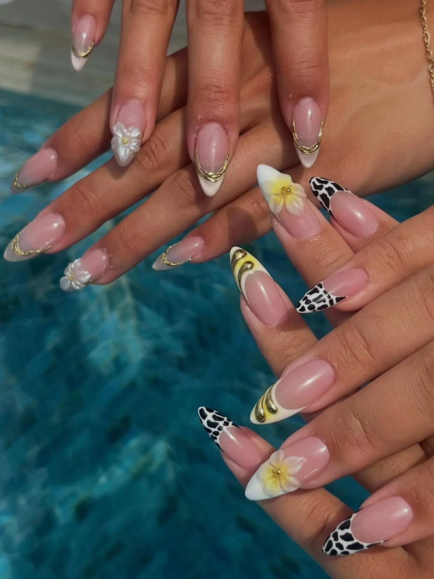 Nailianers poolside

#oahunails #oahunailtech