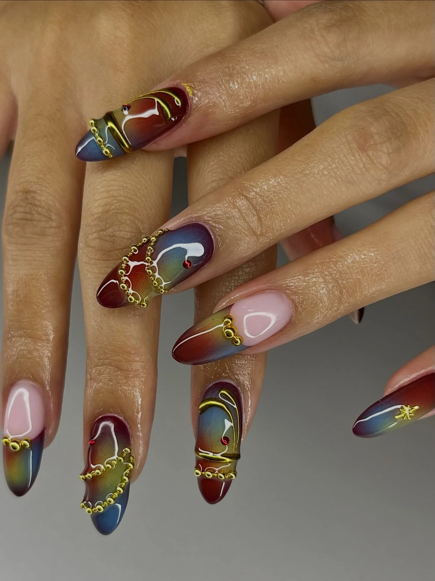 I love using @americancreator.tm framework gel to grow out clients natural nails. The end product is so worth the patience😍 

Her natural nails ate

#buildergelnails #hardgelmanicure #naturalnailsonly #oahunails #oahunailtech