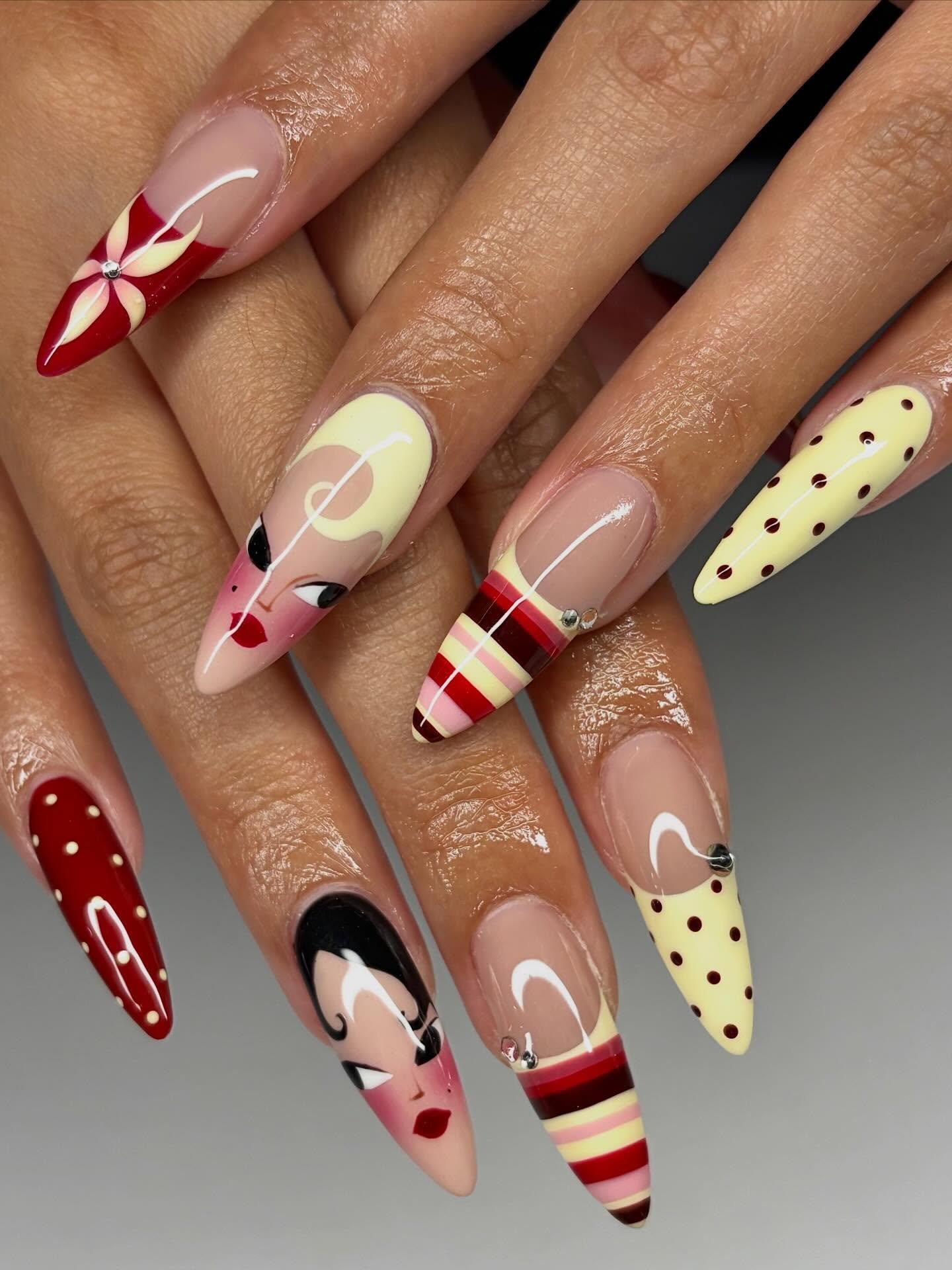 @female.alchemy queen

#oahunails #oahunailtech #femalealchemy #femalealchemynails