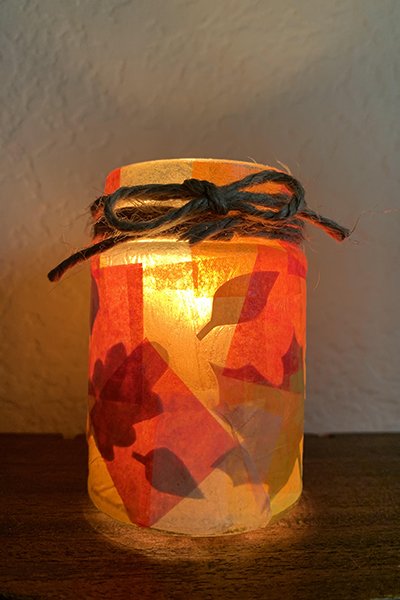 Example with tissue paper and hemp string