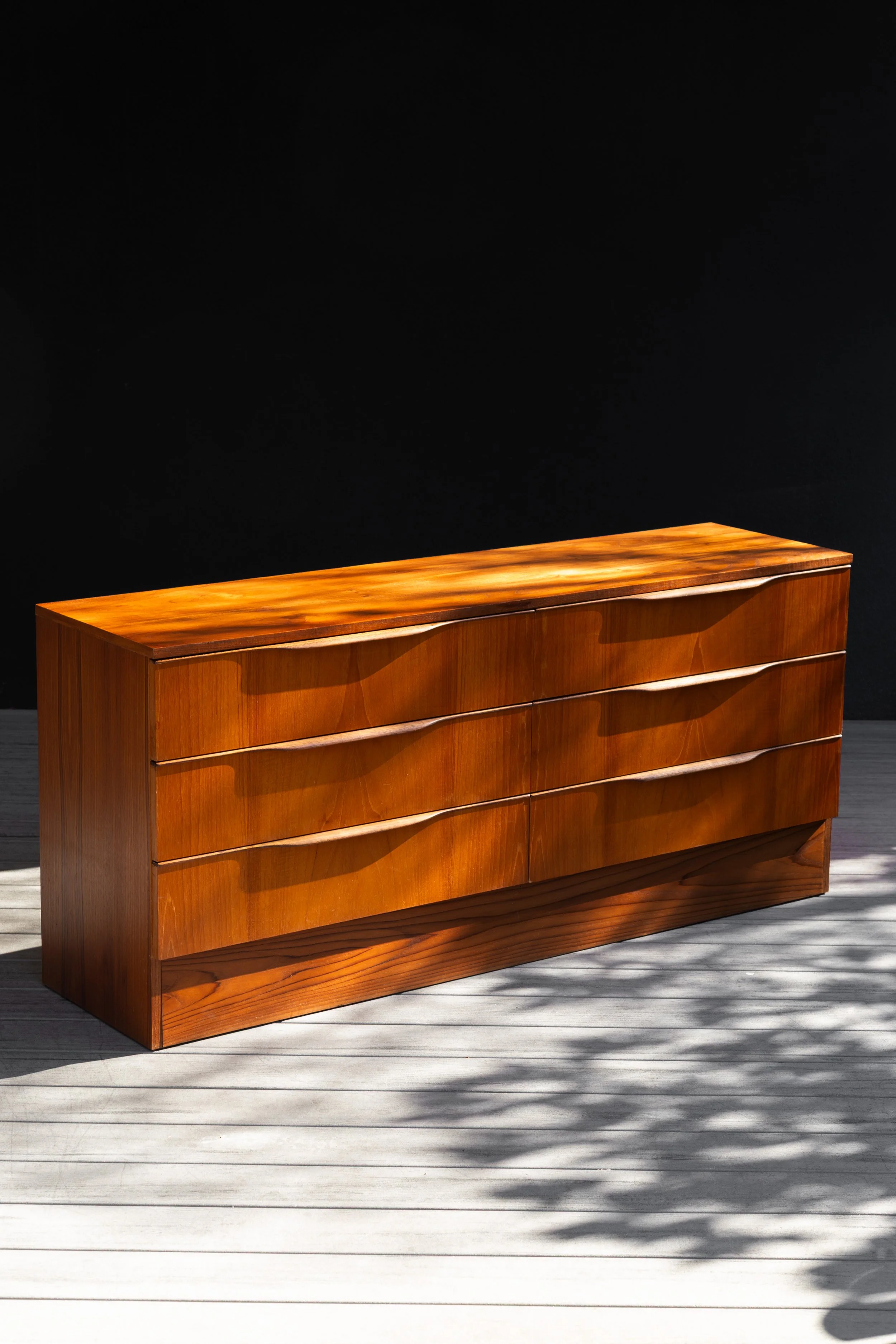 Reliance Furniture Six Dresser Drawers 1960’s