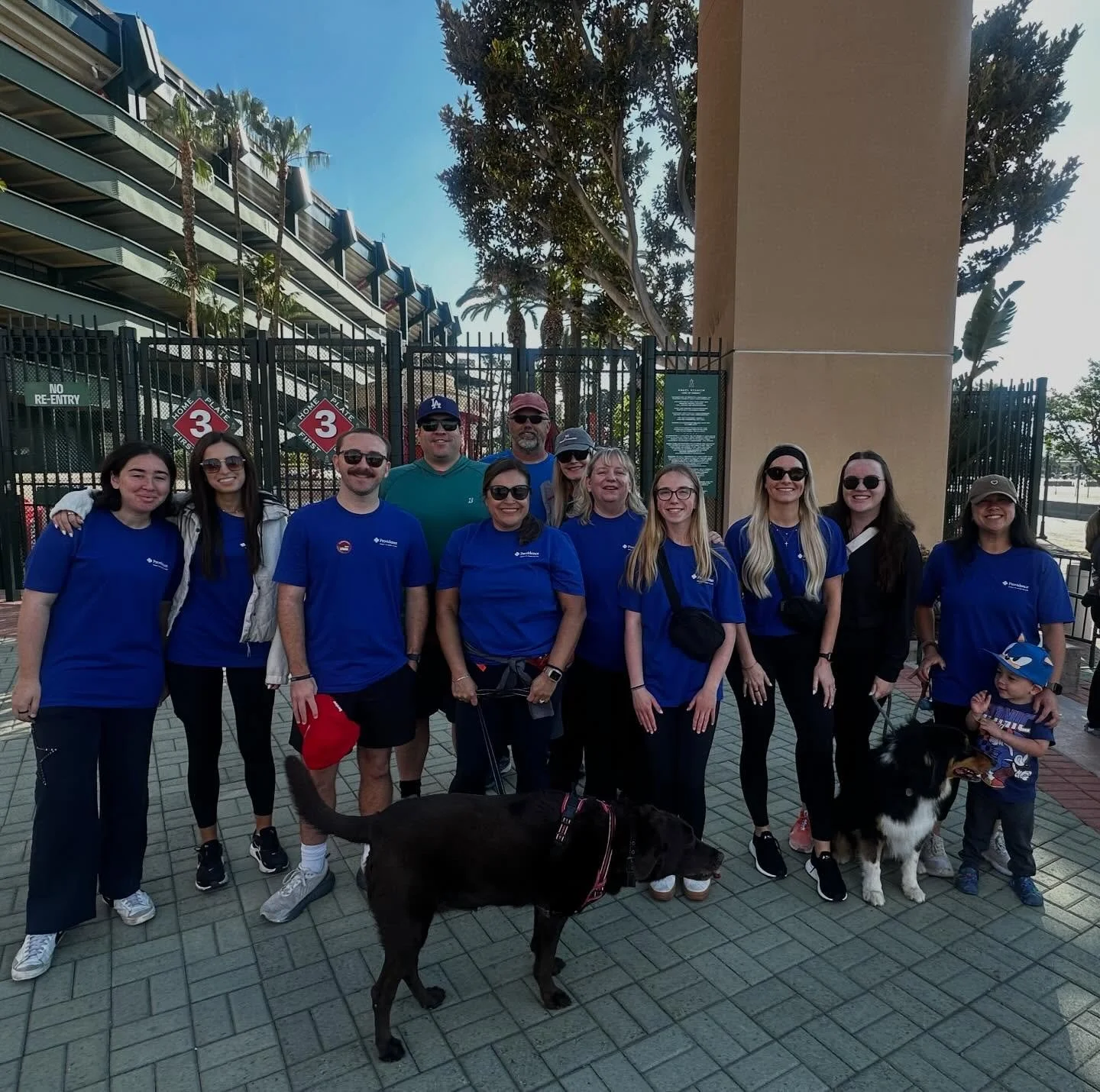 I had such an amazing time at the Orange County AHA Heart Walk recently! I was so happy to see how many different people were out there to support heart disease awareness and cheer on countless survivors! I am so thankful that many of my colleagues a