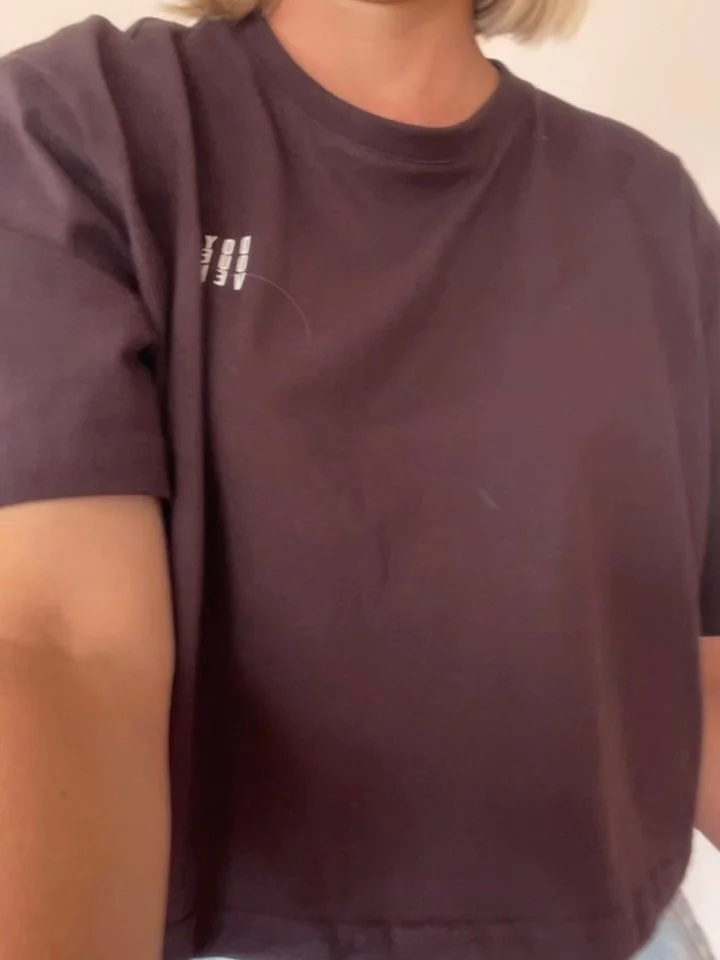 Being given flowers never gets old ✨