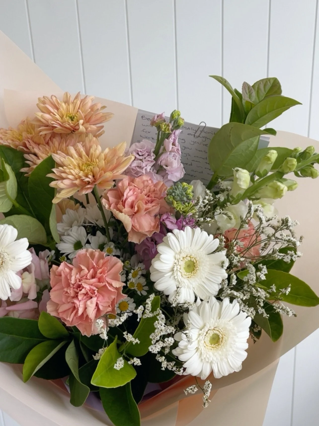 A bouquet full of soft textures, dreamy pastels and delicate seasonal blooms 

The prettiest mix of peach, white and lilac tones &mdash; thoughtfully arranged, wrapped with care &amp; designed to make every moment feel a little more special 🤍 

Orde