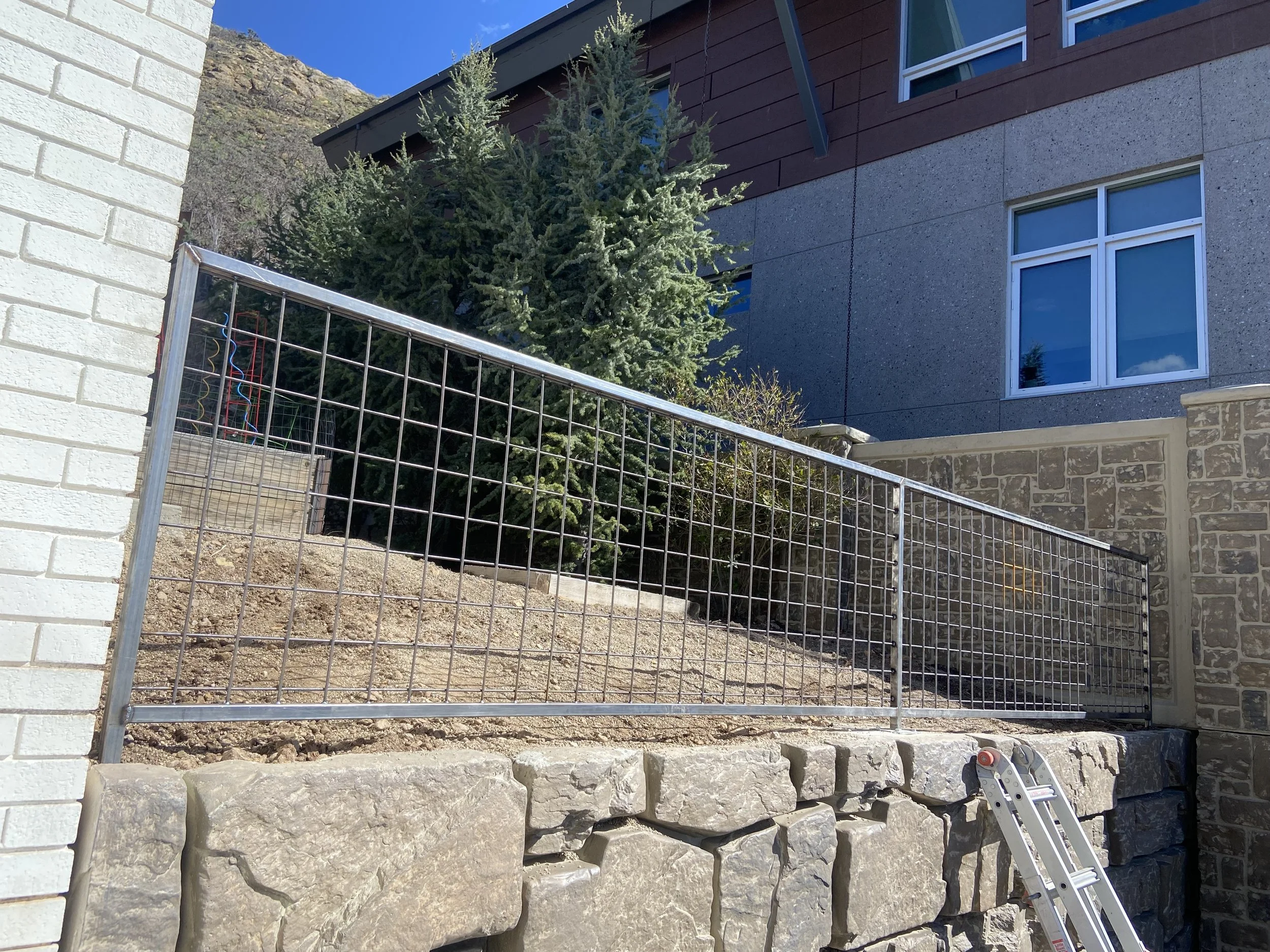 Steel Landscape Fencing