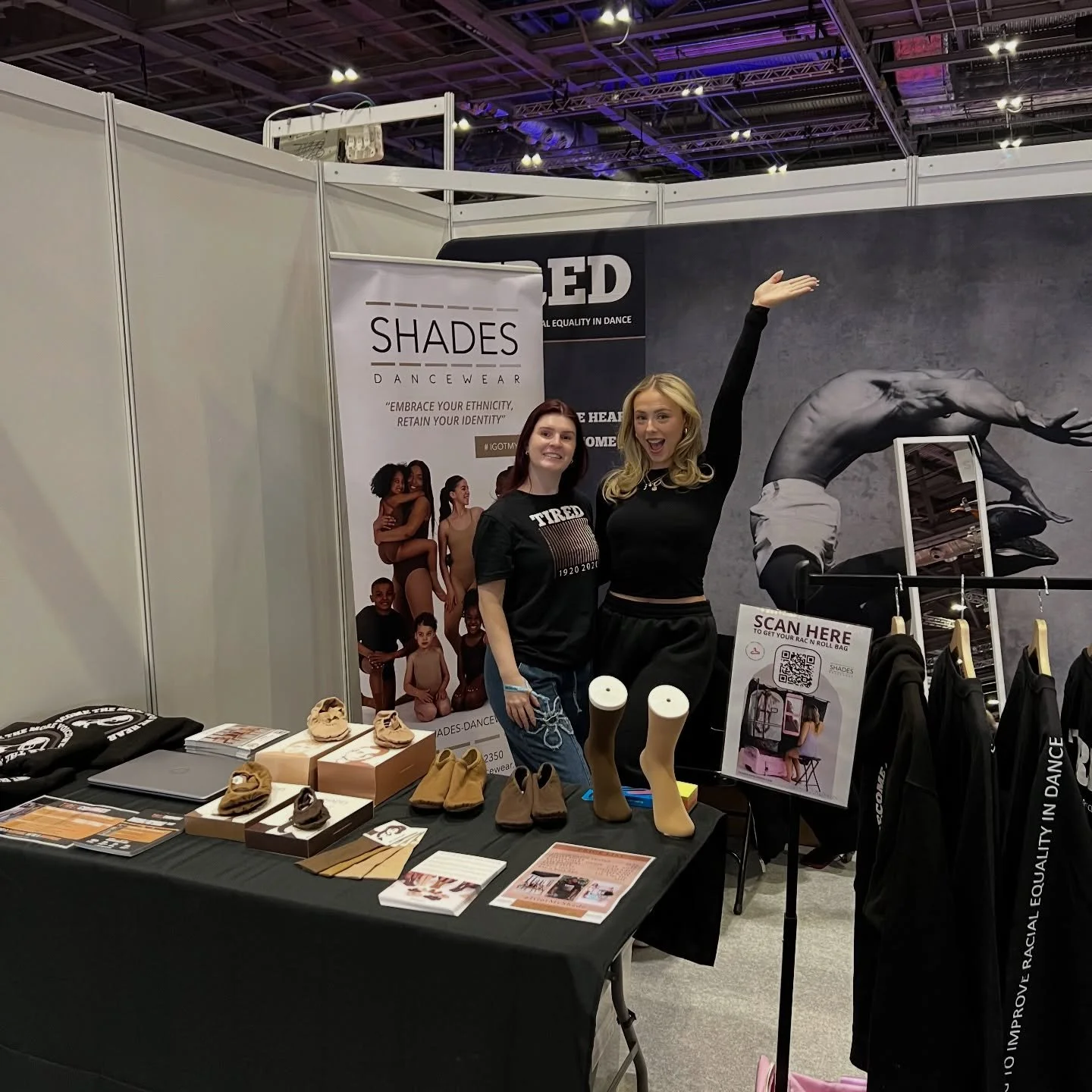 We're here all weekend @moveitshow with @shadesdancewear @tiredconnect ✨💃🏼! 

Visit stand 408 to discover your perfect shade! It's time to prioritize yourself and get the essentials to be your best self on stage!!!

 #moveit #moveit2026 #sknfit #sk