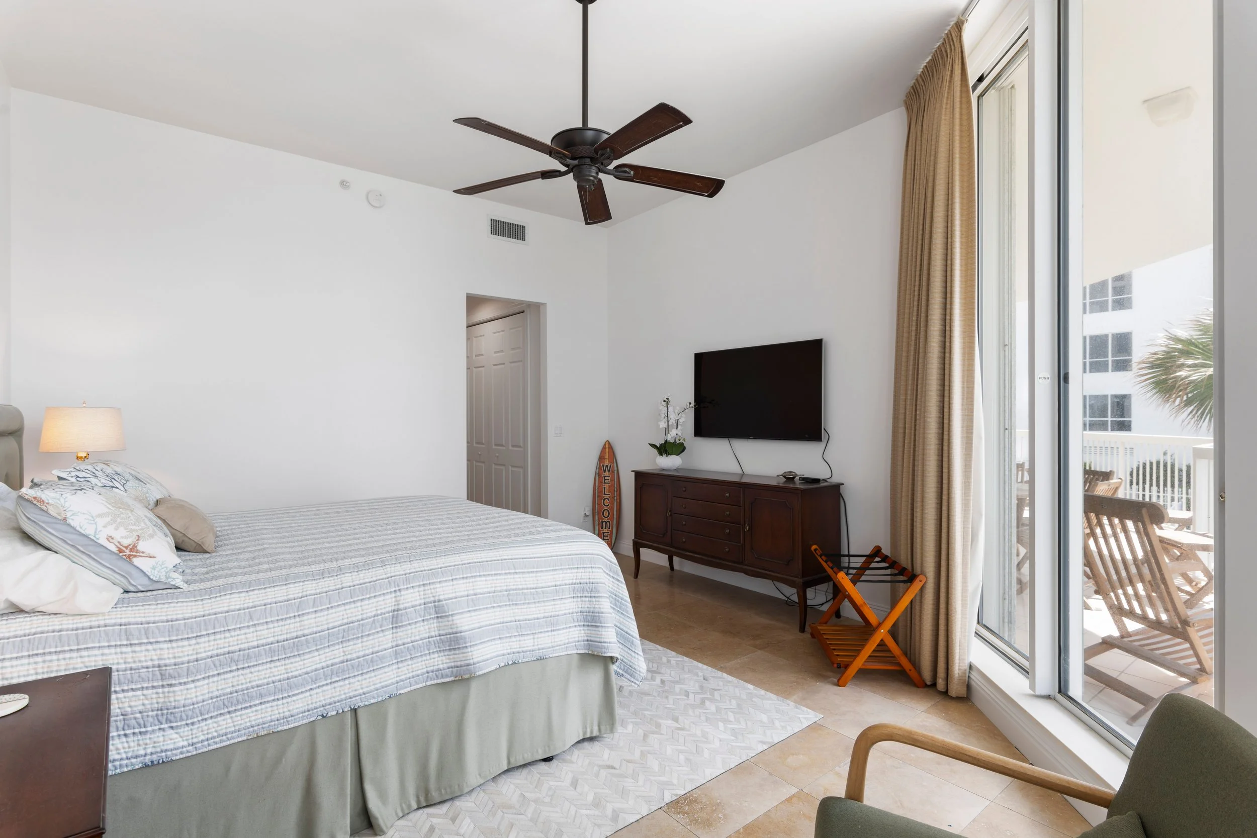 Lobby Level - King Master Bedroom