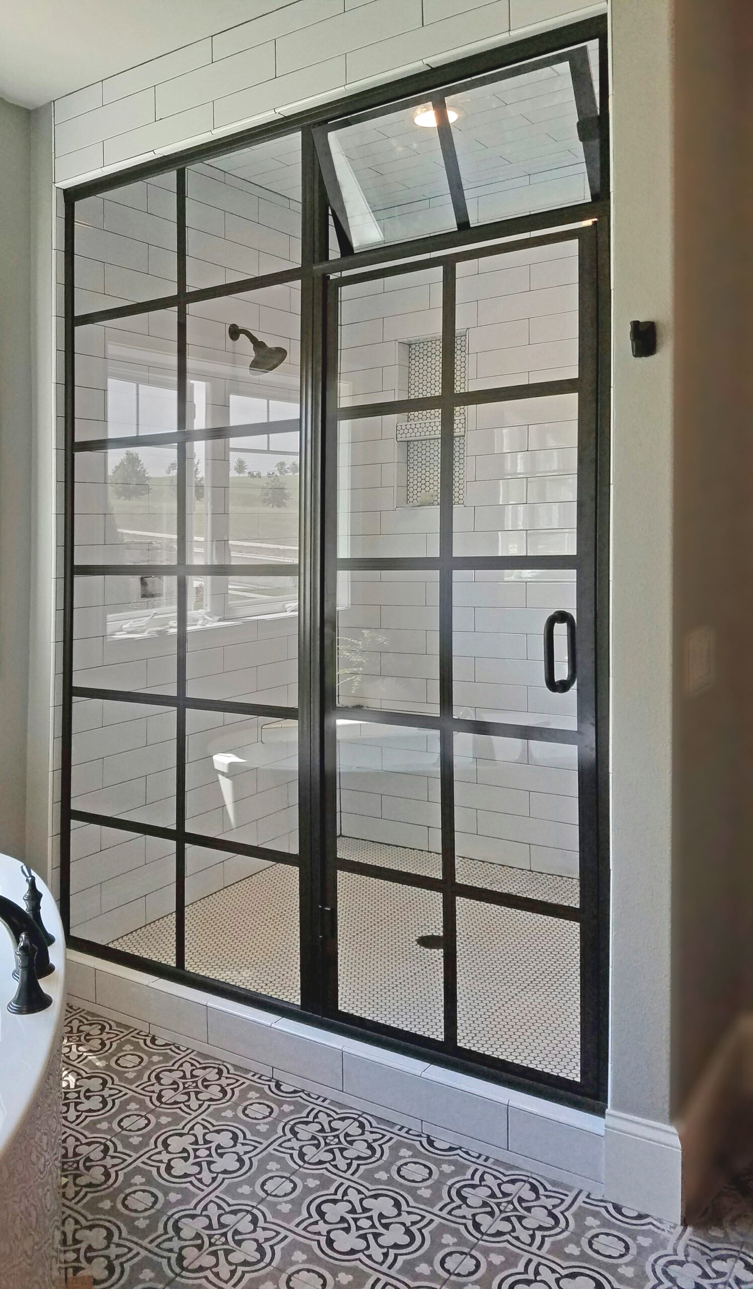 Framed Steam Shower with Grids