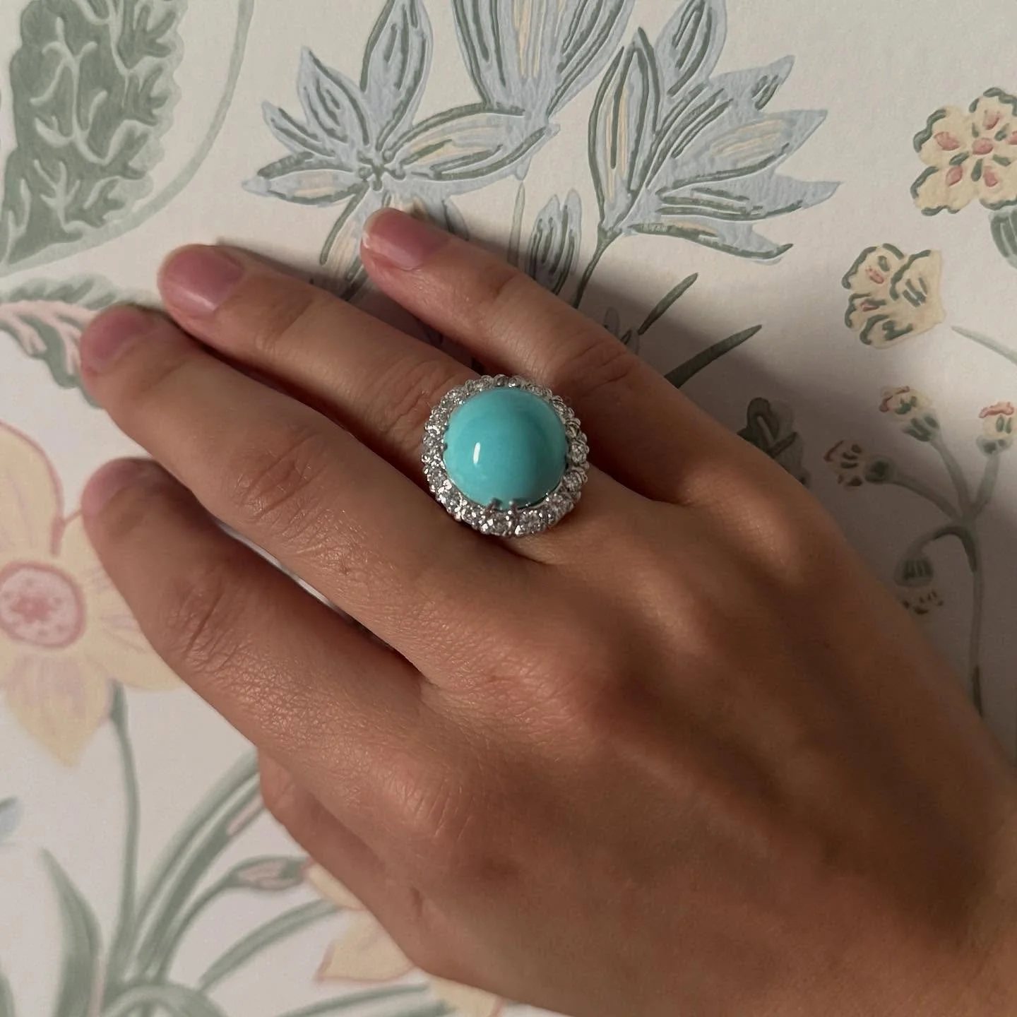 New addition 🩵 #SpringsCollectionJewelry
・
・
・
・
・
#Jewelry #finejewelry #classicjewelry #turquoisejewelry #cocktailring #jewels #instagem #vintagejewelry