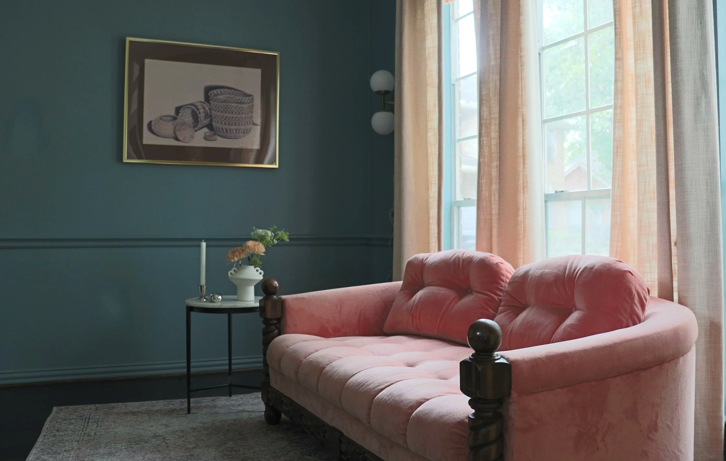 jardin.studio.velvet.sofa.coloful.interior.design.jpg