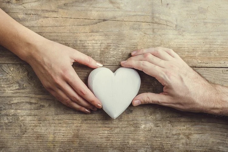 What Can Go Wrong in the Surrogacy Journey: Risks Intended Parents and Surrogates Should Know