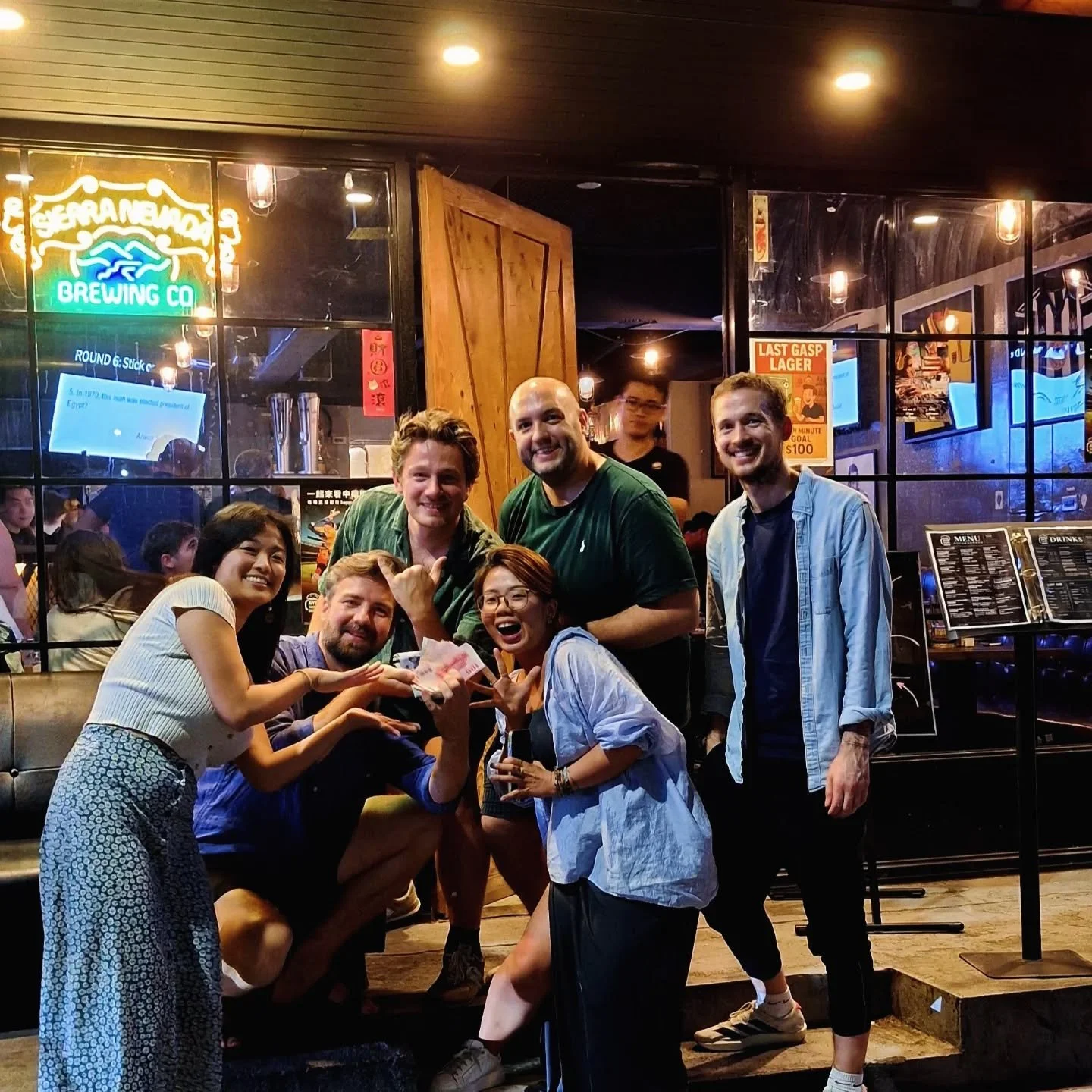 CONGRATULATIONS to the winners of last night's TRIVIA NIGHT! It was great to have some quiz regulars, who have come so close on several occasions, finally clinch the win! $5400 NTD was one of our biggest prize pots so far.

Also, we massively appreci