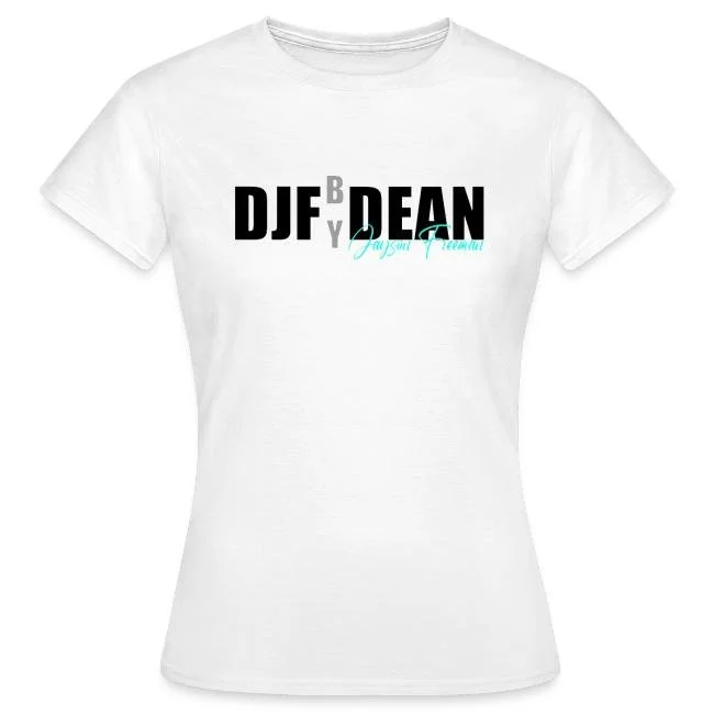 Weiße T-Shirt mit schwarzem, grauem und blauem Text, der 'DJF B DEAN my Berlin Team' sagt.
