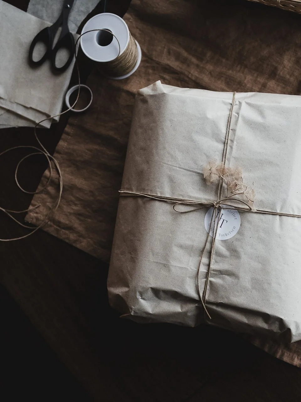 Livet i atelieret er for tiden preget av et herlig kaos nå i innspurten frem mot julemarkeder✨