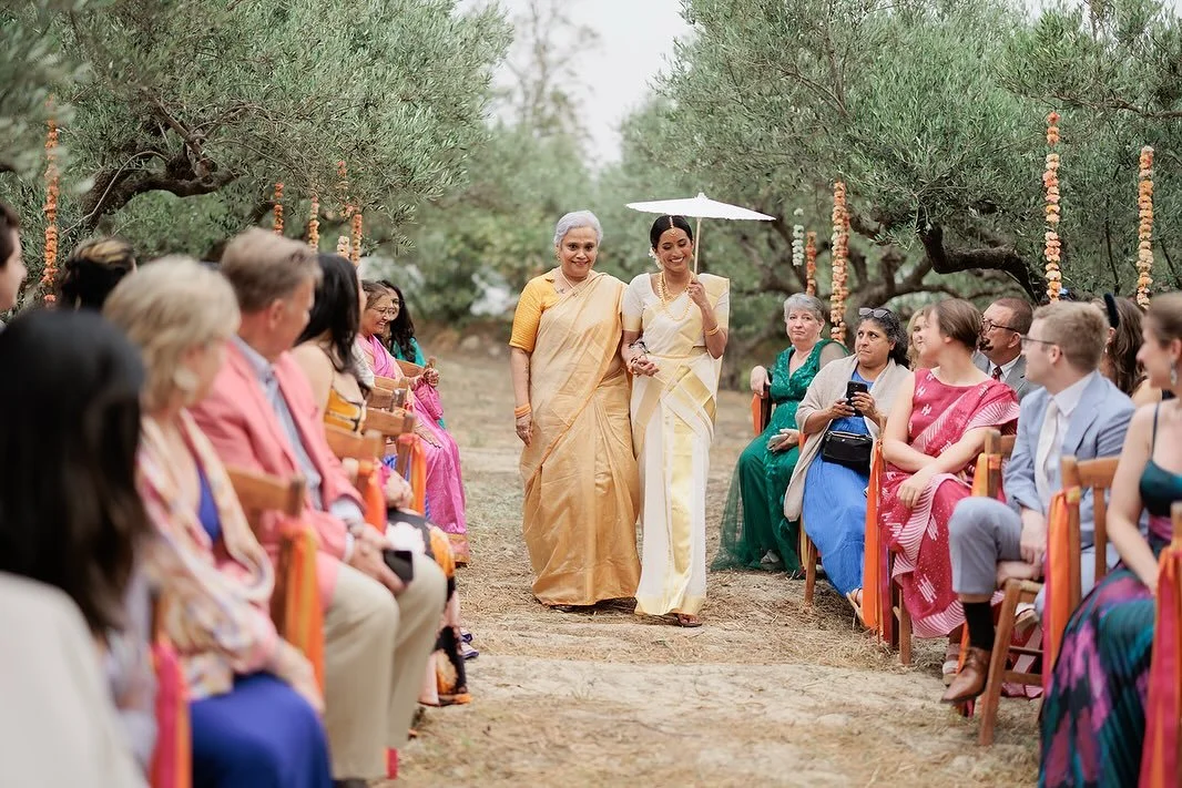 As we shared in our previous post, Malini &amp; Brian&rsquo;s wedding was no ordinary one.⁠

The weather gifted us with truly challenging circumstances&mdash;⁠the morning started off with strong, strong winds, and we had to set up an entirely new spa