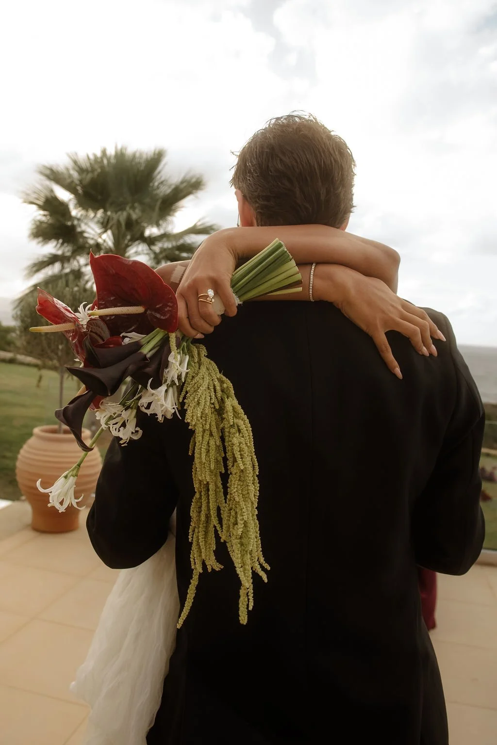 Meg&Chad_D-7764.jpg