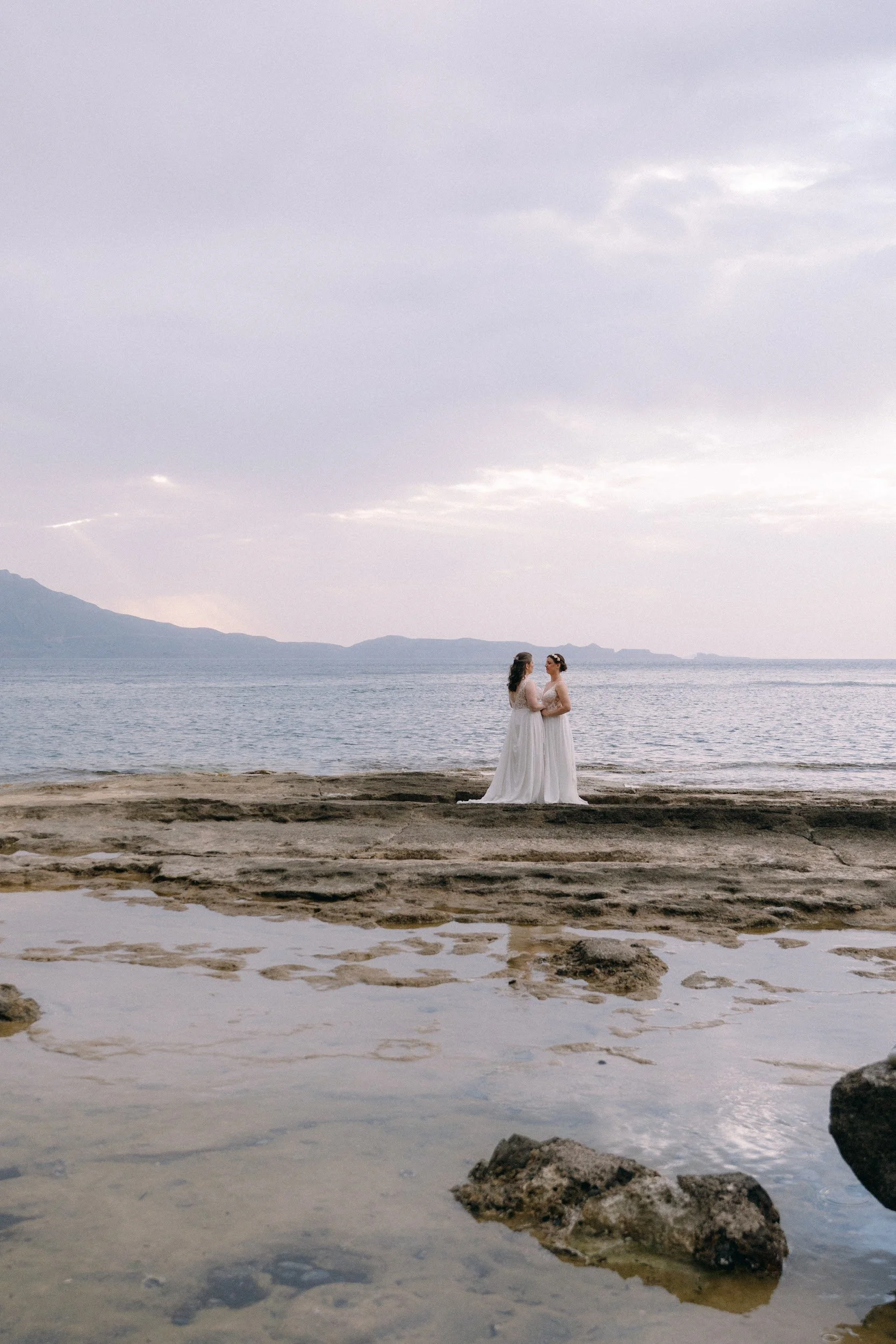 Planning a Wedding in Crete? Here’s When to Come Visit