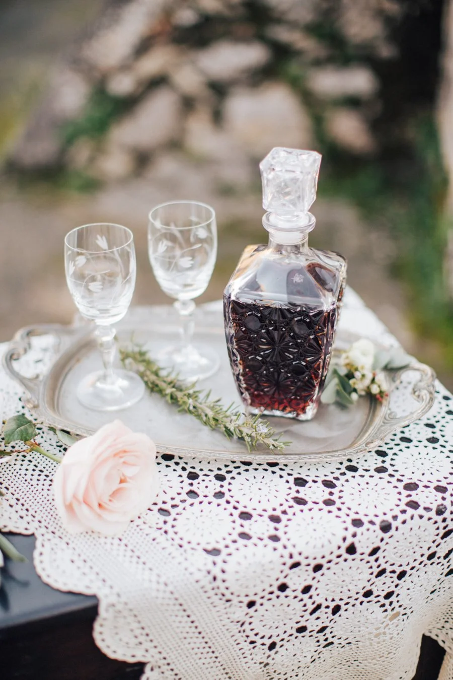 An_early_spring_wedding_inspiration_in_Cretan_highlands_00961.jpg
