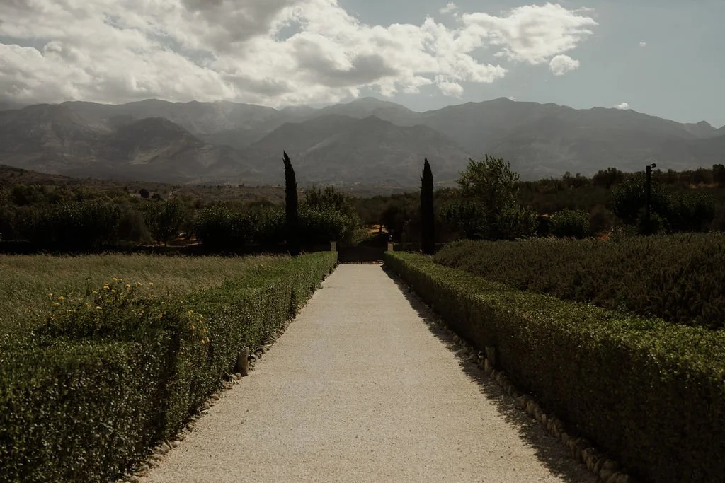 wedding venue roxani estate in crete Italian look like