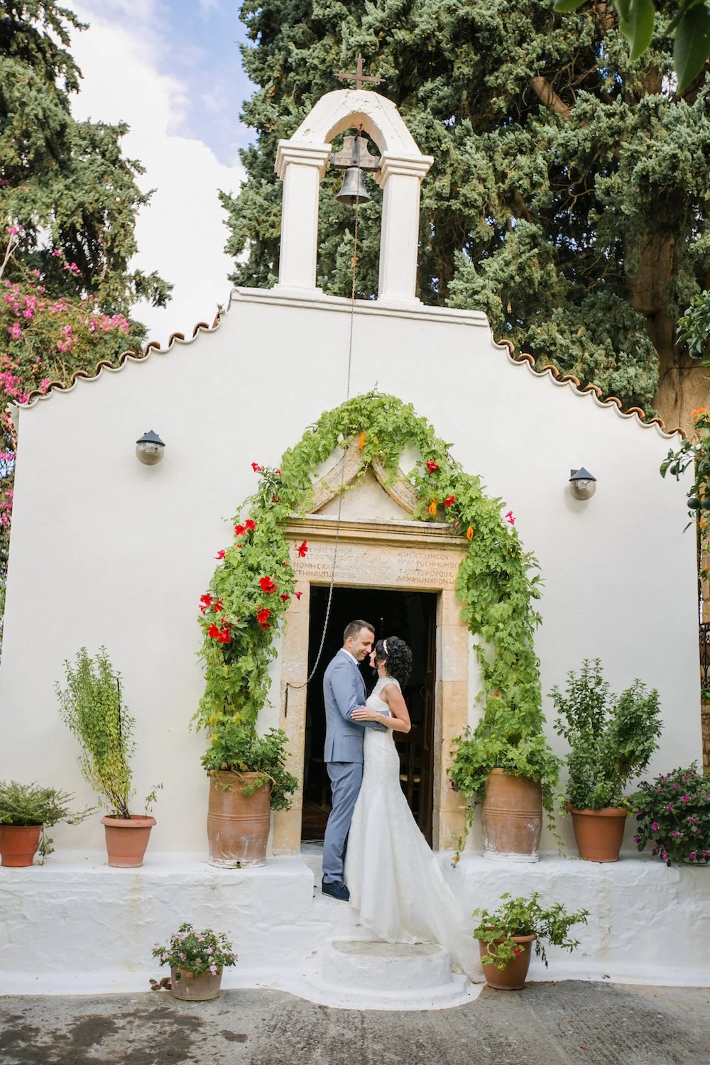 weddingincreteiorthodoxchirchphoto01.jpg