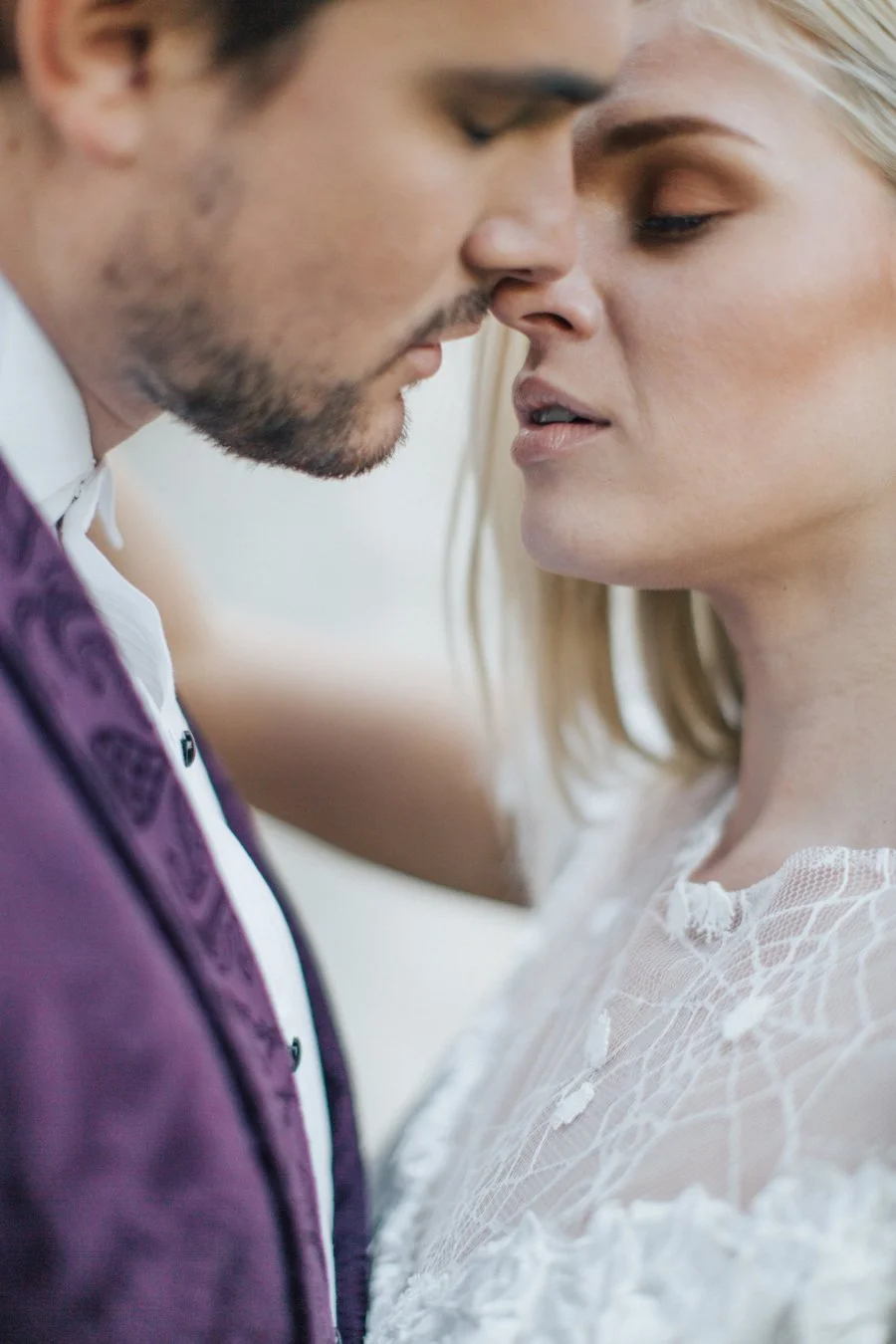 An_early_spring_wedding_inspiration_in_Cretan_highlands_01301.jpg